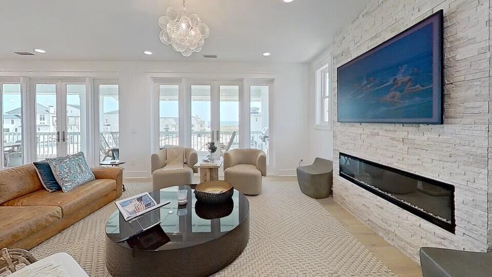 SUGAR SAND - Residential