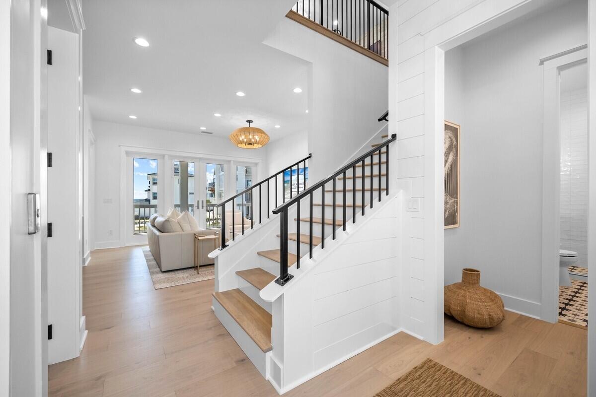 SUGAR SAND - Residential