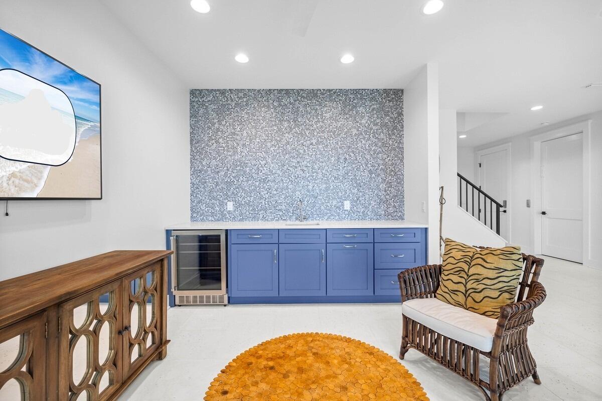 SUGAR SAND - Residential