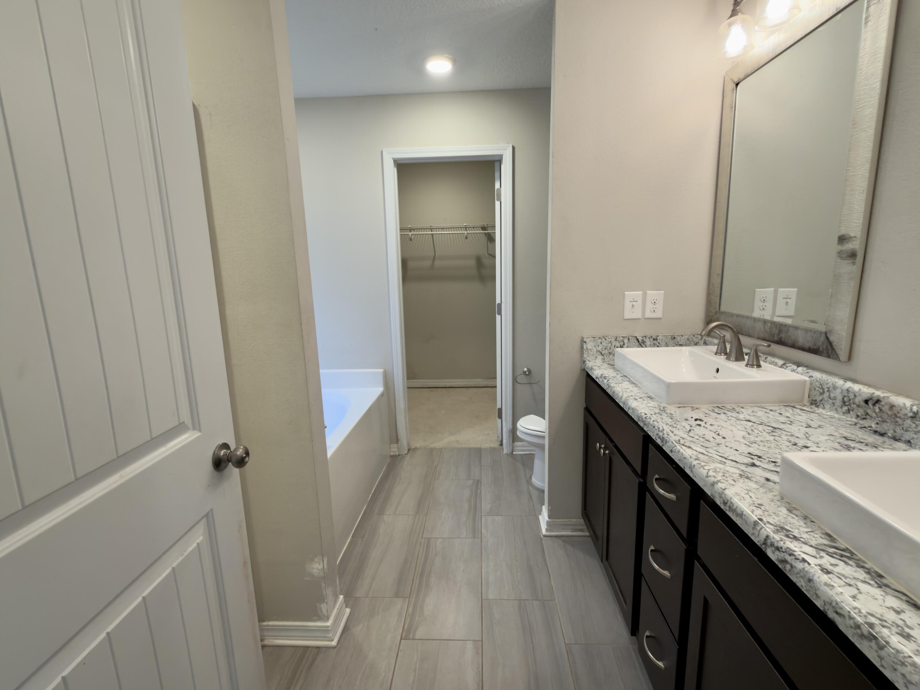 STILLWELL SOUTH - Residential