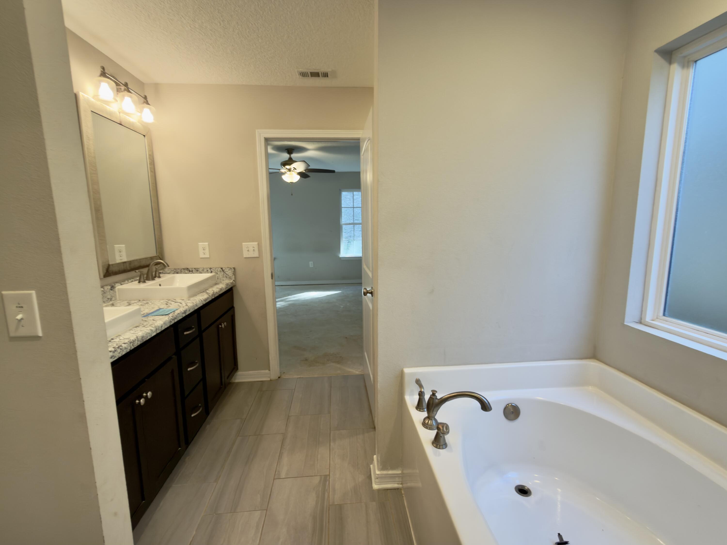 STILLWELL SOUTH - Residential