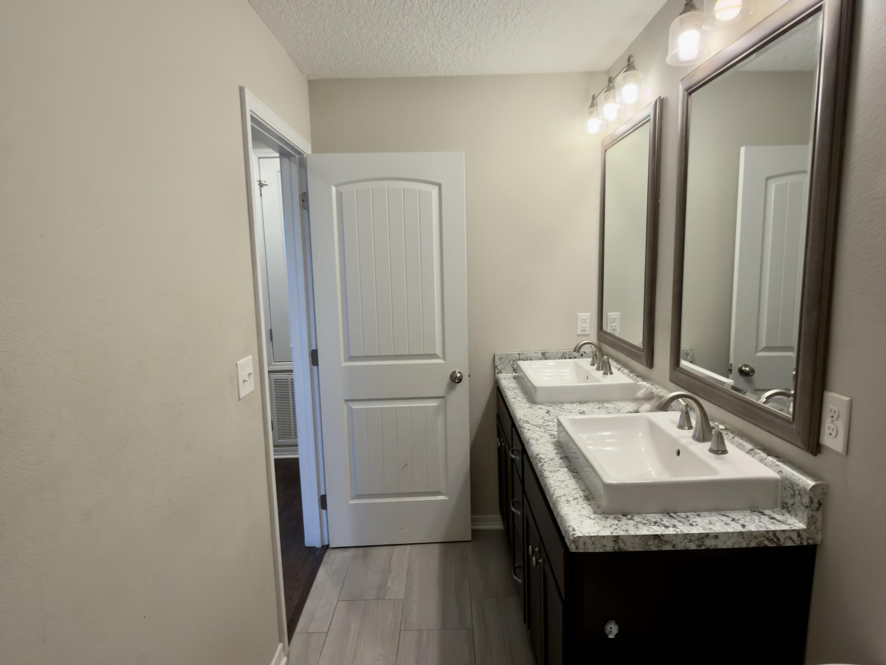 STILLWELL SOUTH - Residential