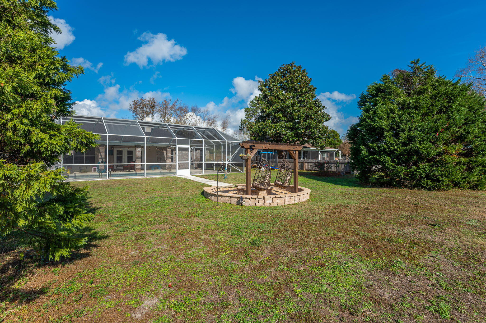 PARISH PINES - Residential