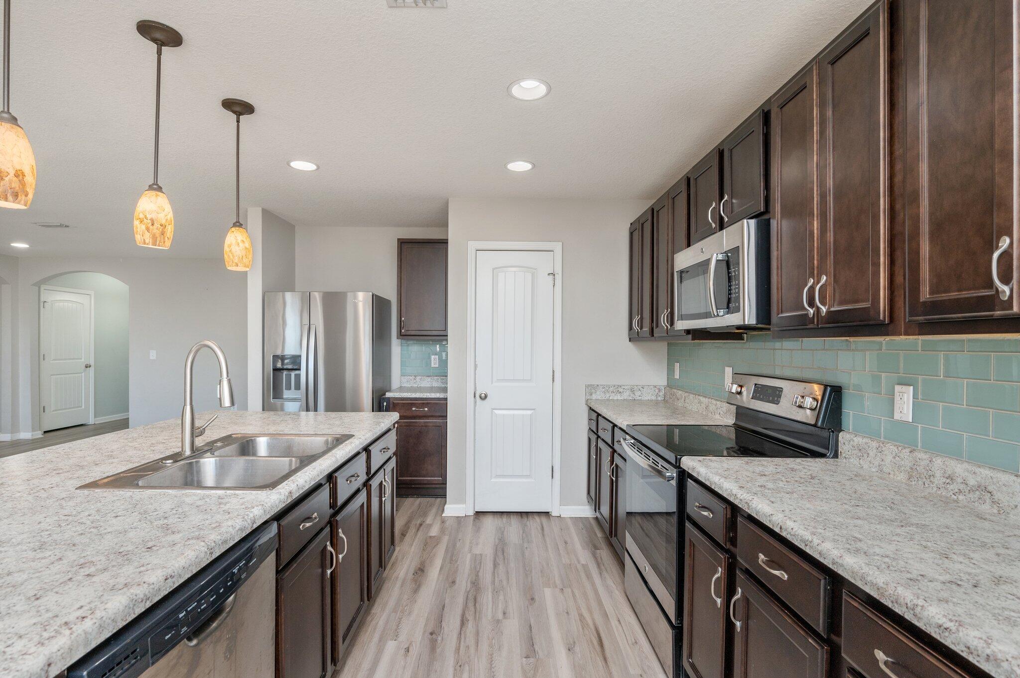 PARTRIDGE HILLS - Residential