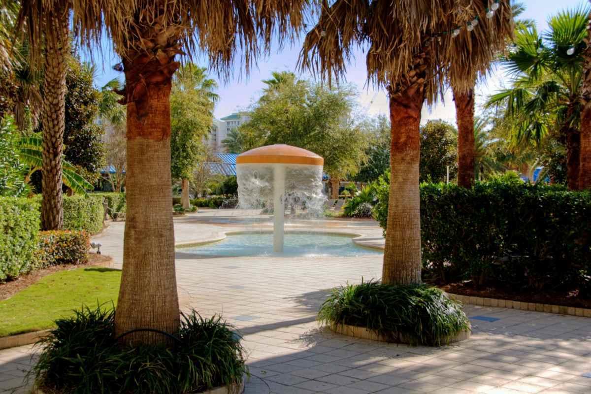 THE PALMS OF DESTIN - Residential