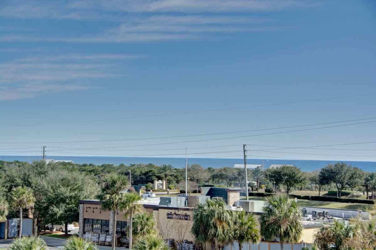 THE PALMS OF DESTIN - Residential