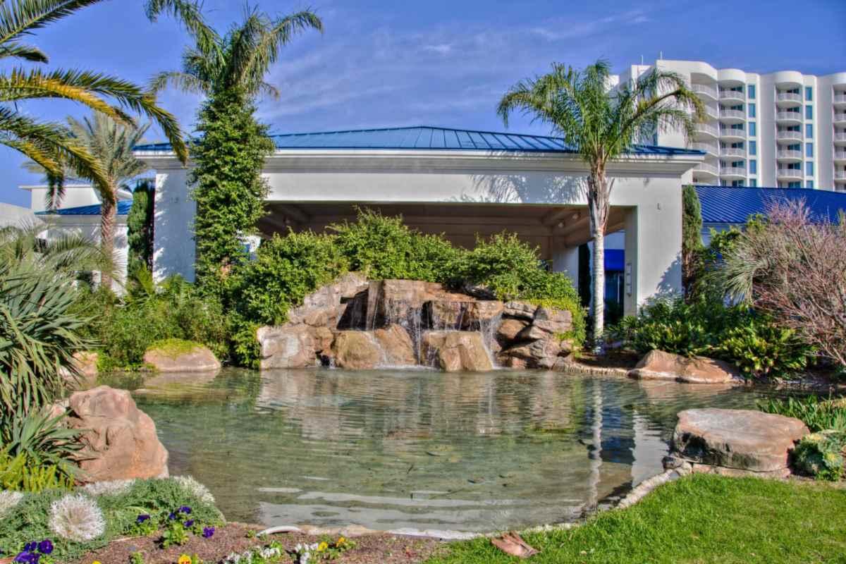 THE PALMS OF DESTIN - Residential