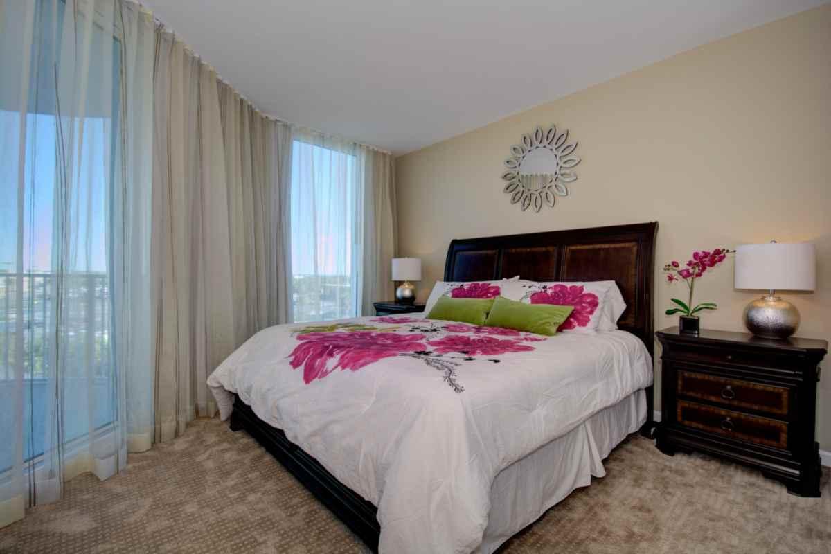 THE PALMS OF DESTIN - Residential