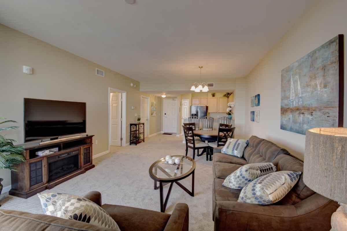 THE PALMS OF DESTIN - Residential