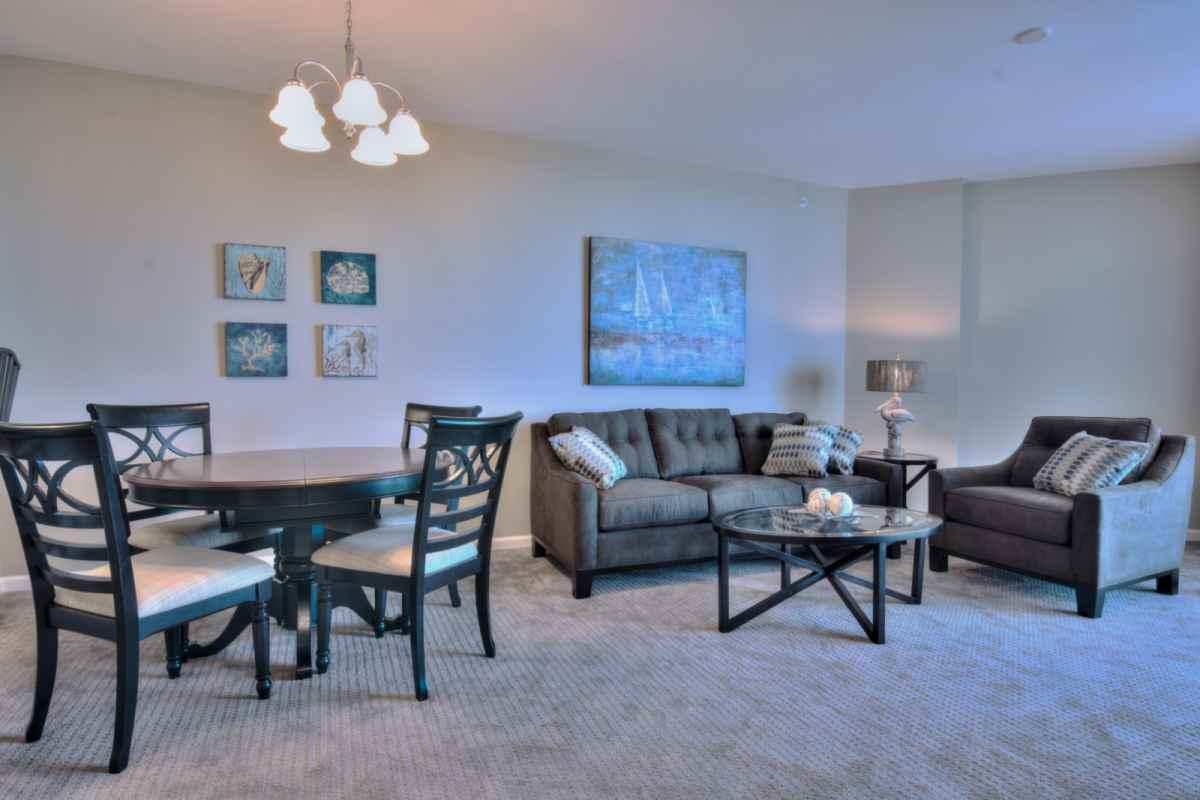 THE PALMS OF DESTIN - Residential