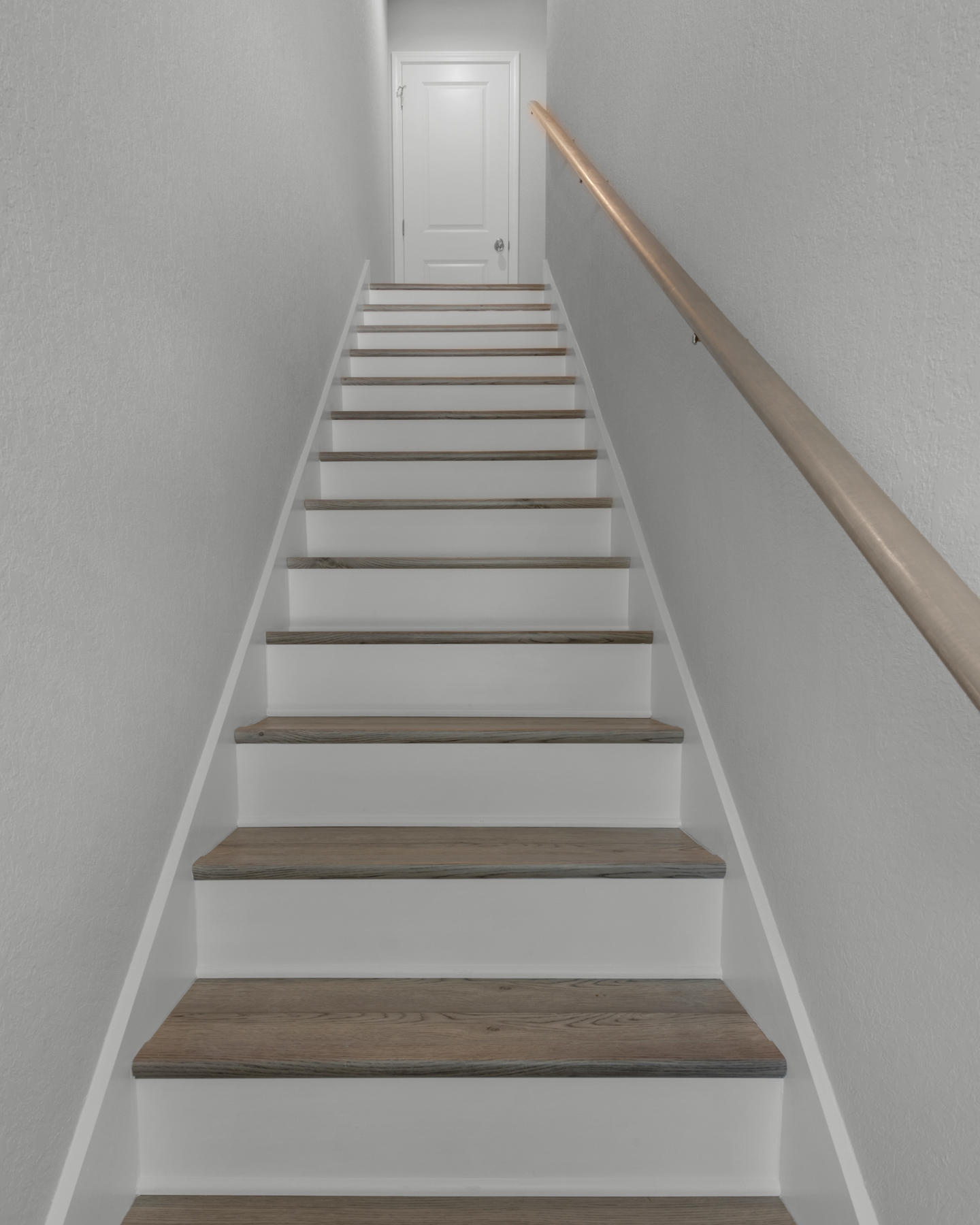 ANASTASIA MANOR T/H - Residential Lease