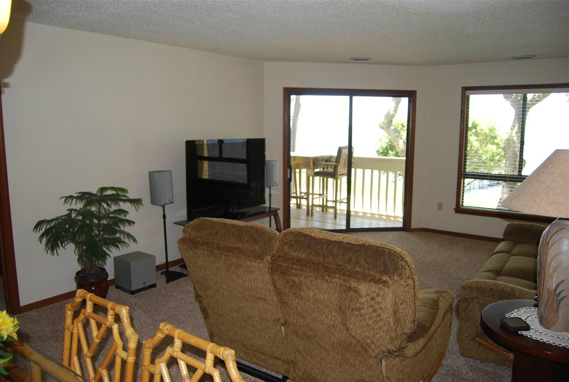 BAY VILLAS - Residential