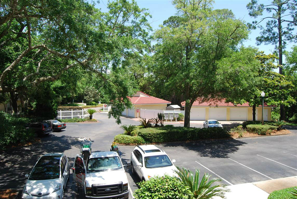 BAY VILLAS - Residential