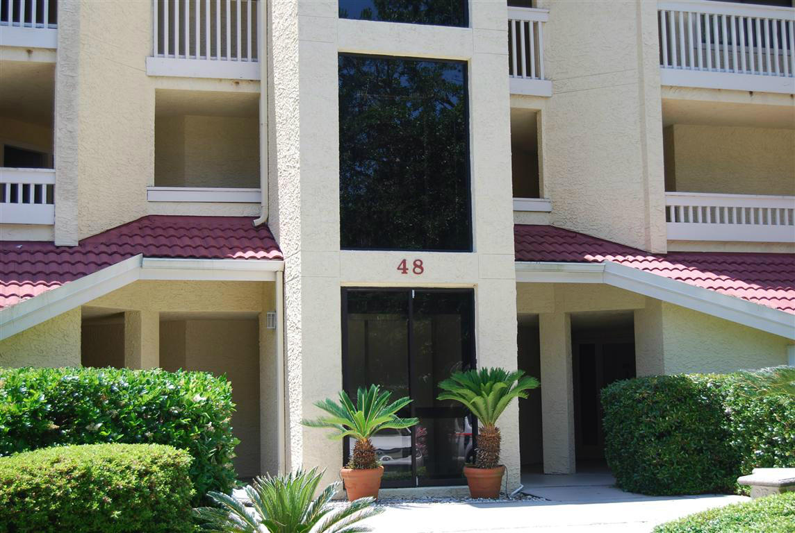 BAY VILLAS - Residential