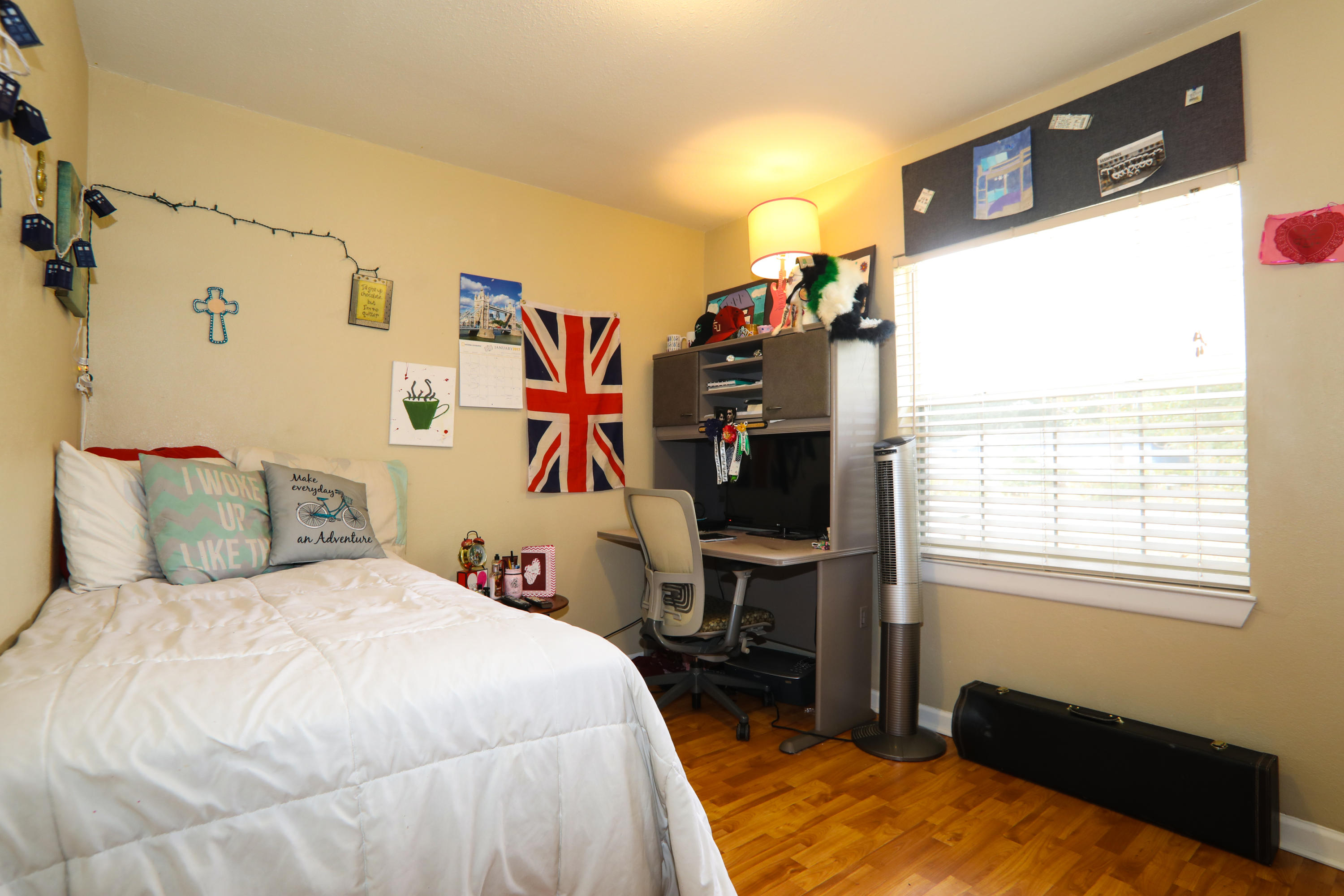 GARNIERS BEACH 7TH - Residential