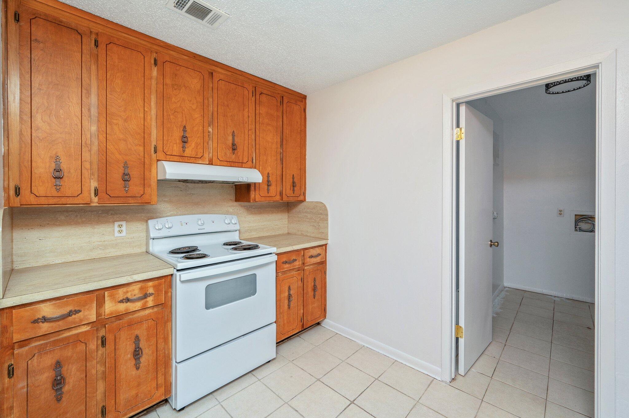 NORWOOD - Residential