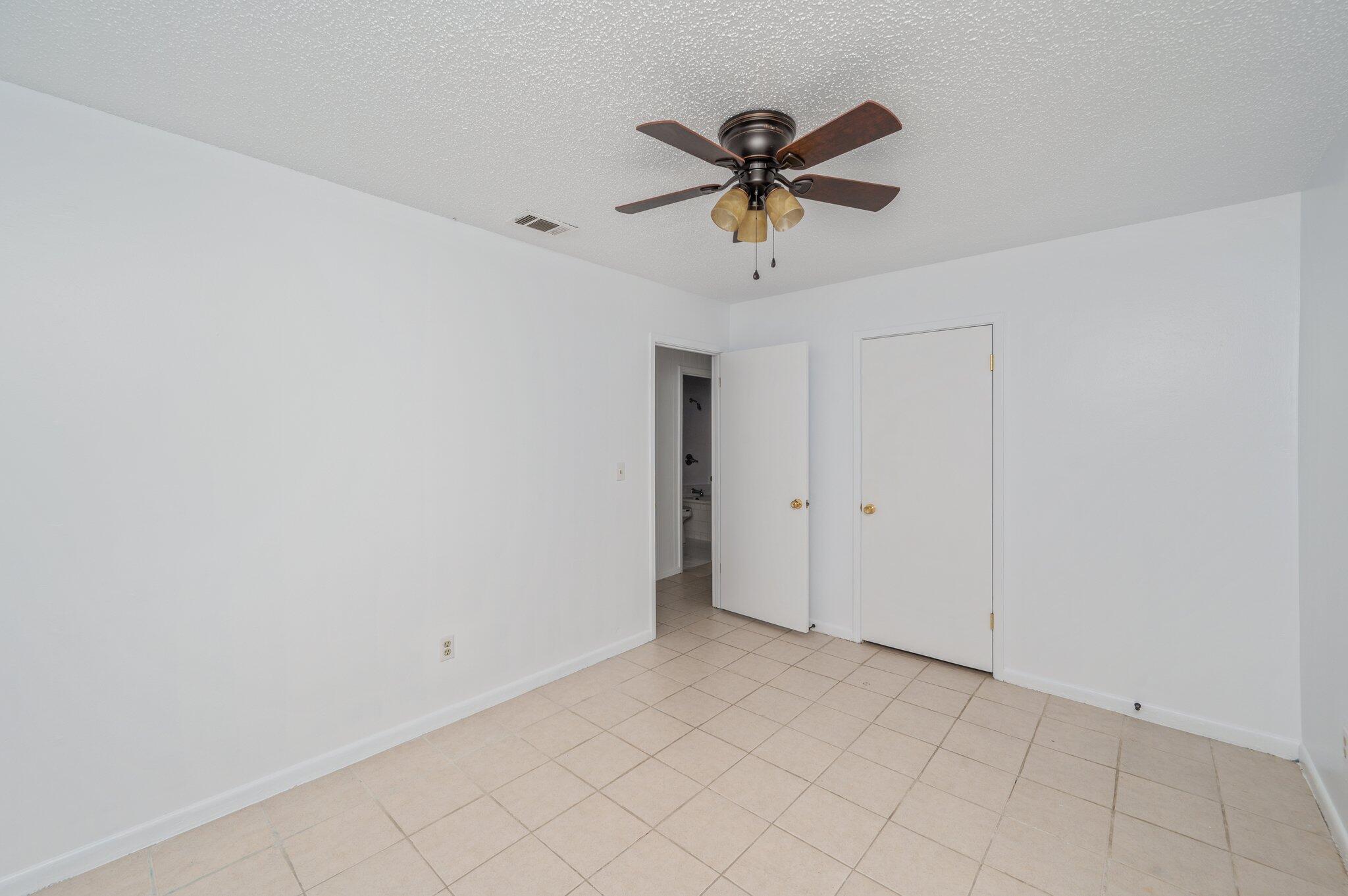 NORWOOD - Residential