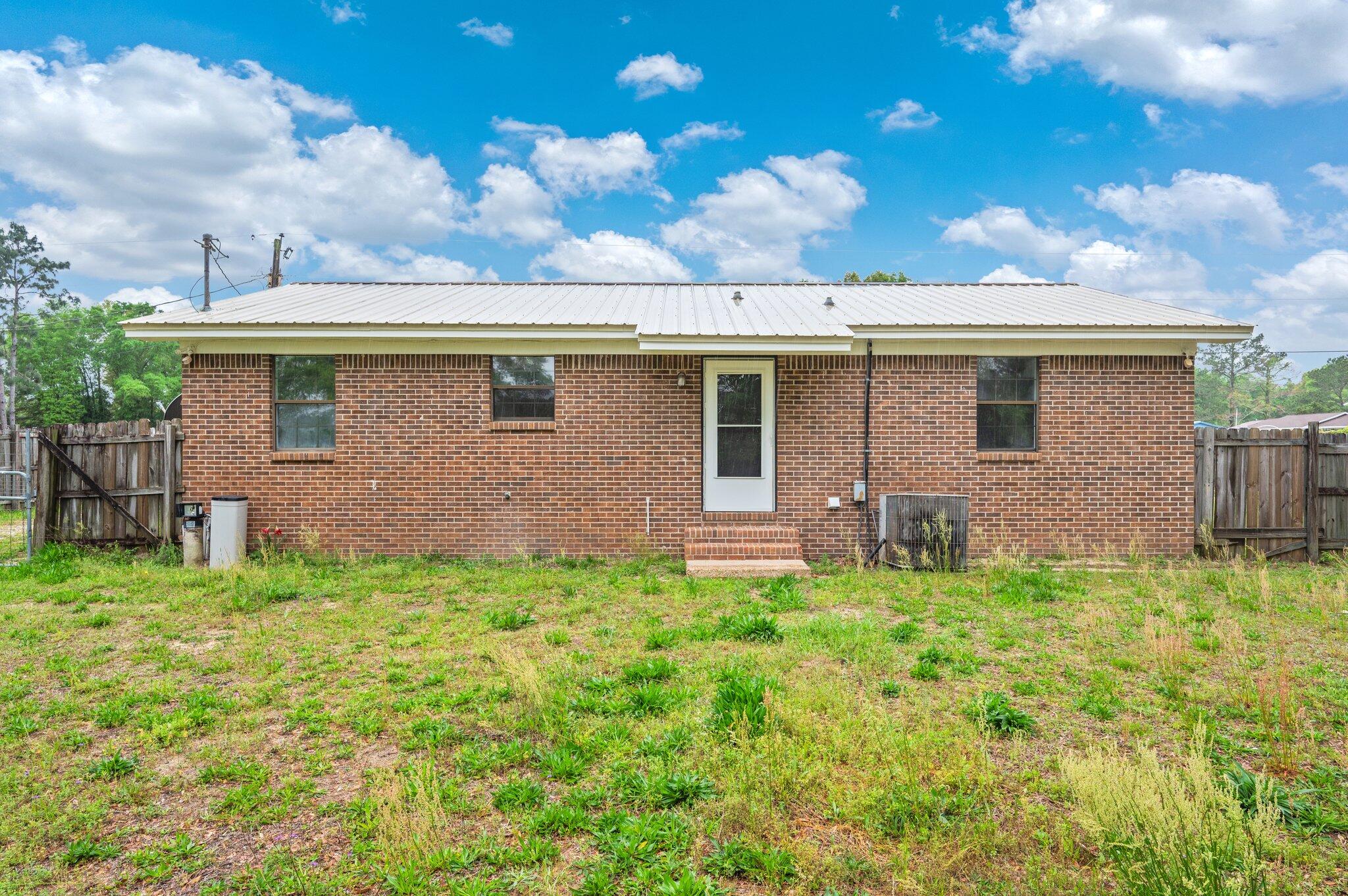 NORWOOD - Residential