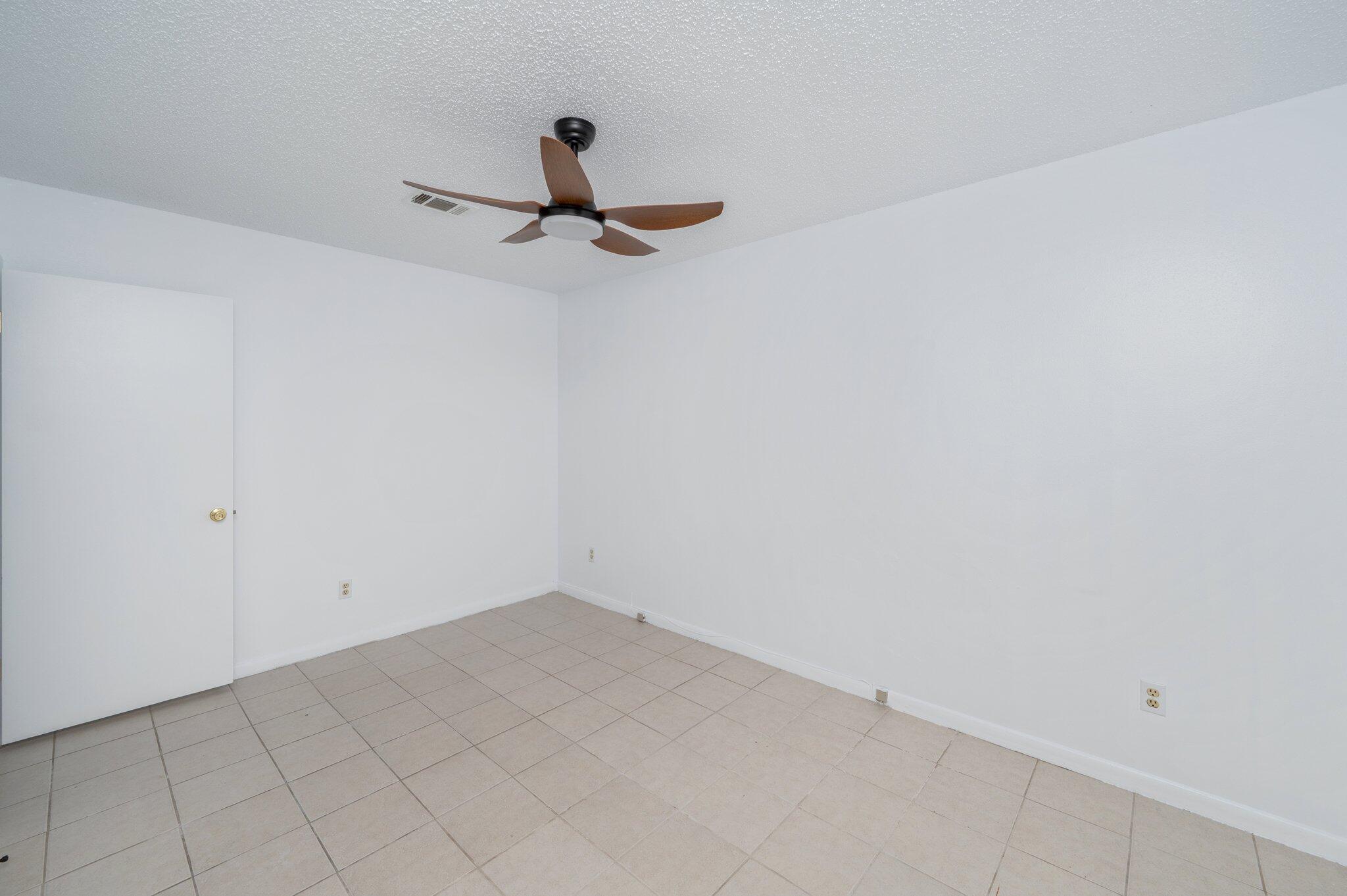 NORWOOD - Residential