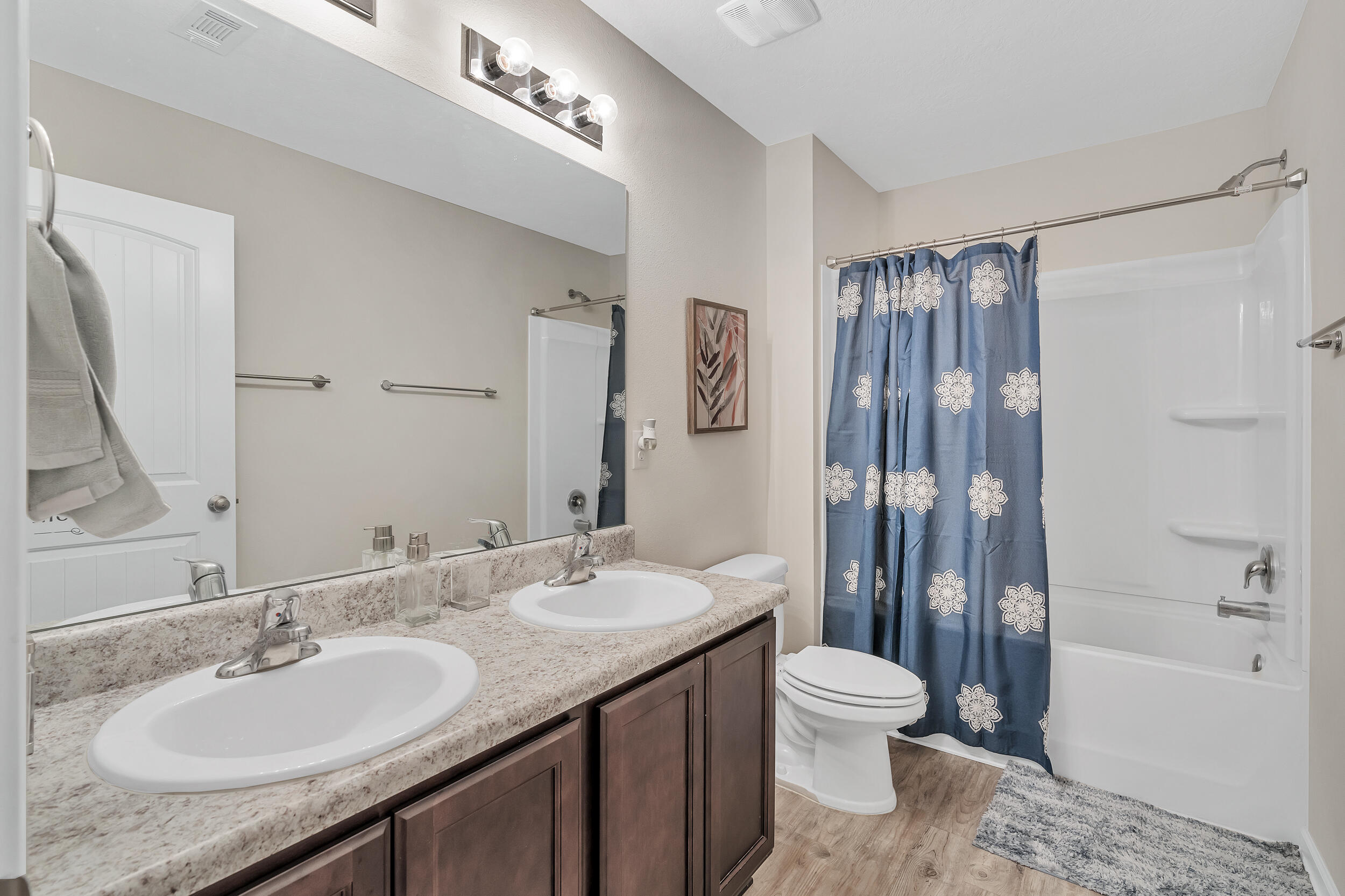 Redstone Commons - Residential