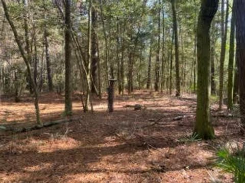 A,B,C W Sunburst Crestview FL 32539