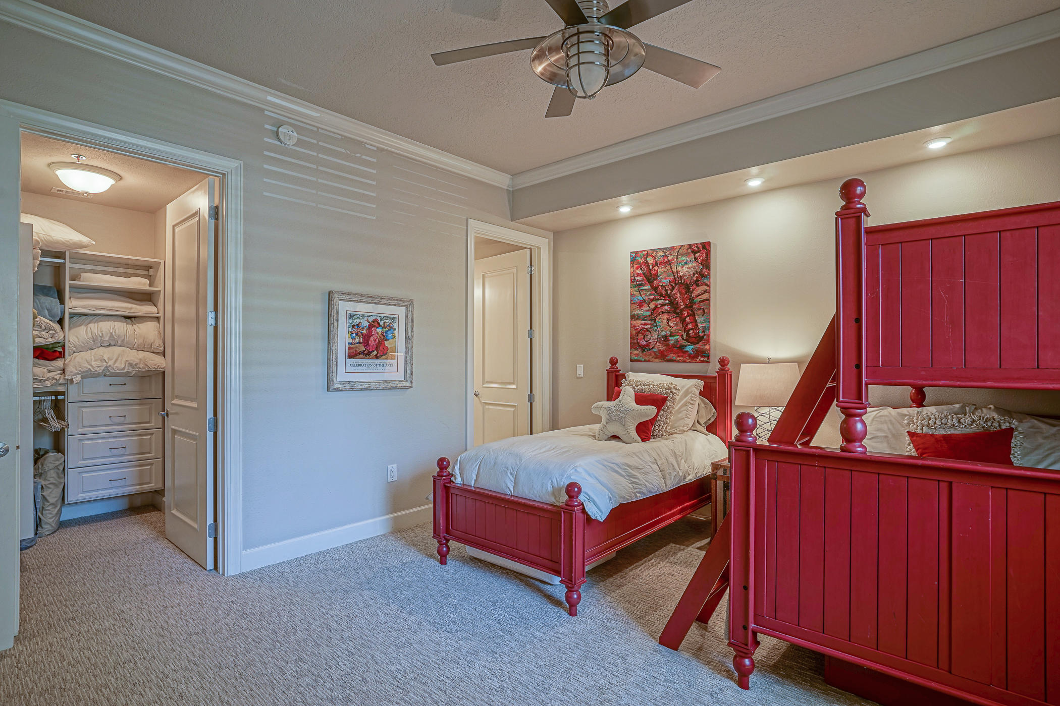 HARBOR LANDING - Residential