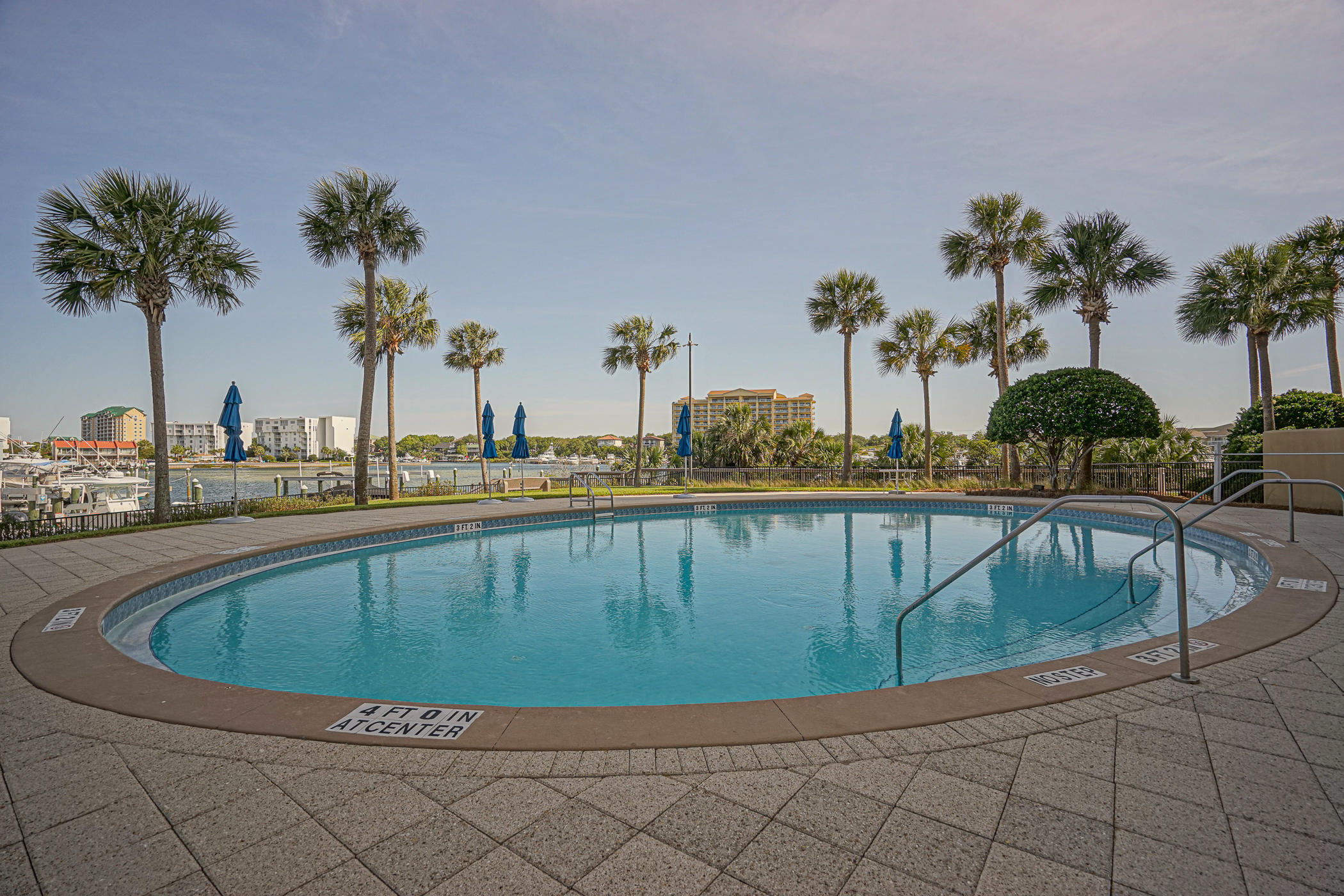 HARBOR LANDING - Residential