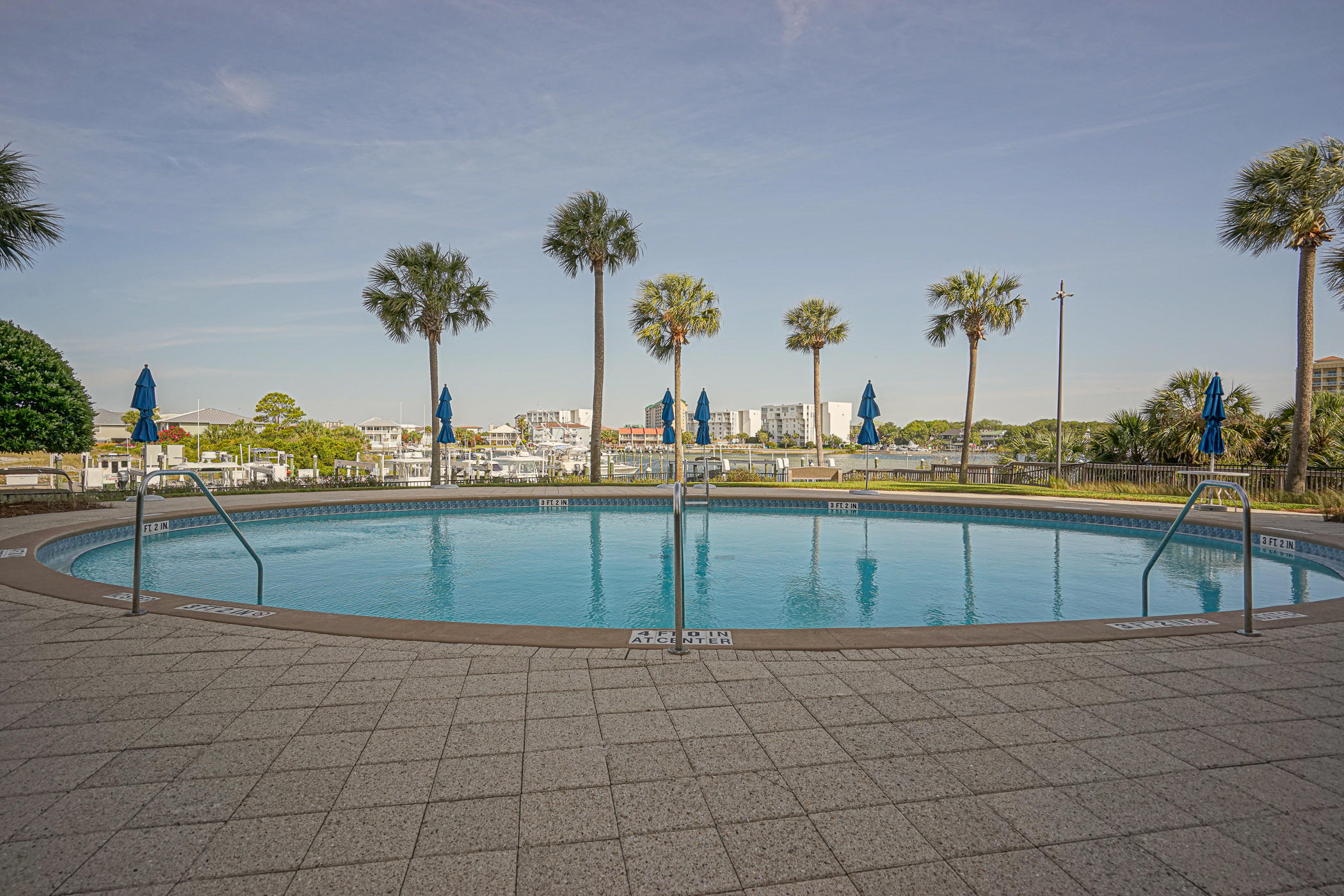 HARBOR LANDING - Residential