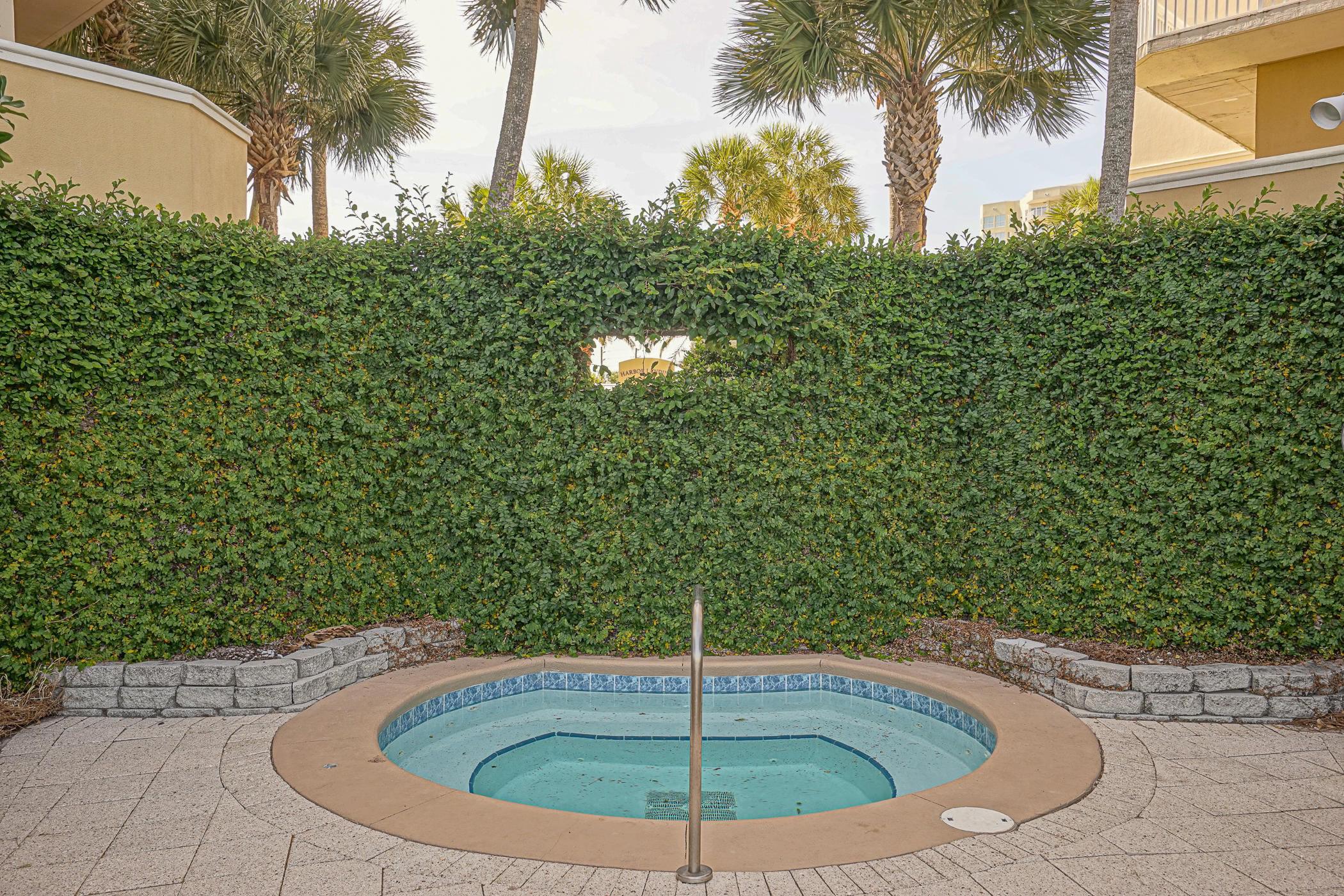 HARBOR LANDING - Residential