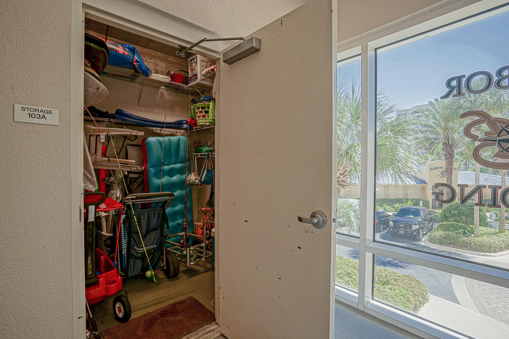 HARBOR LANDING - Residential