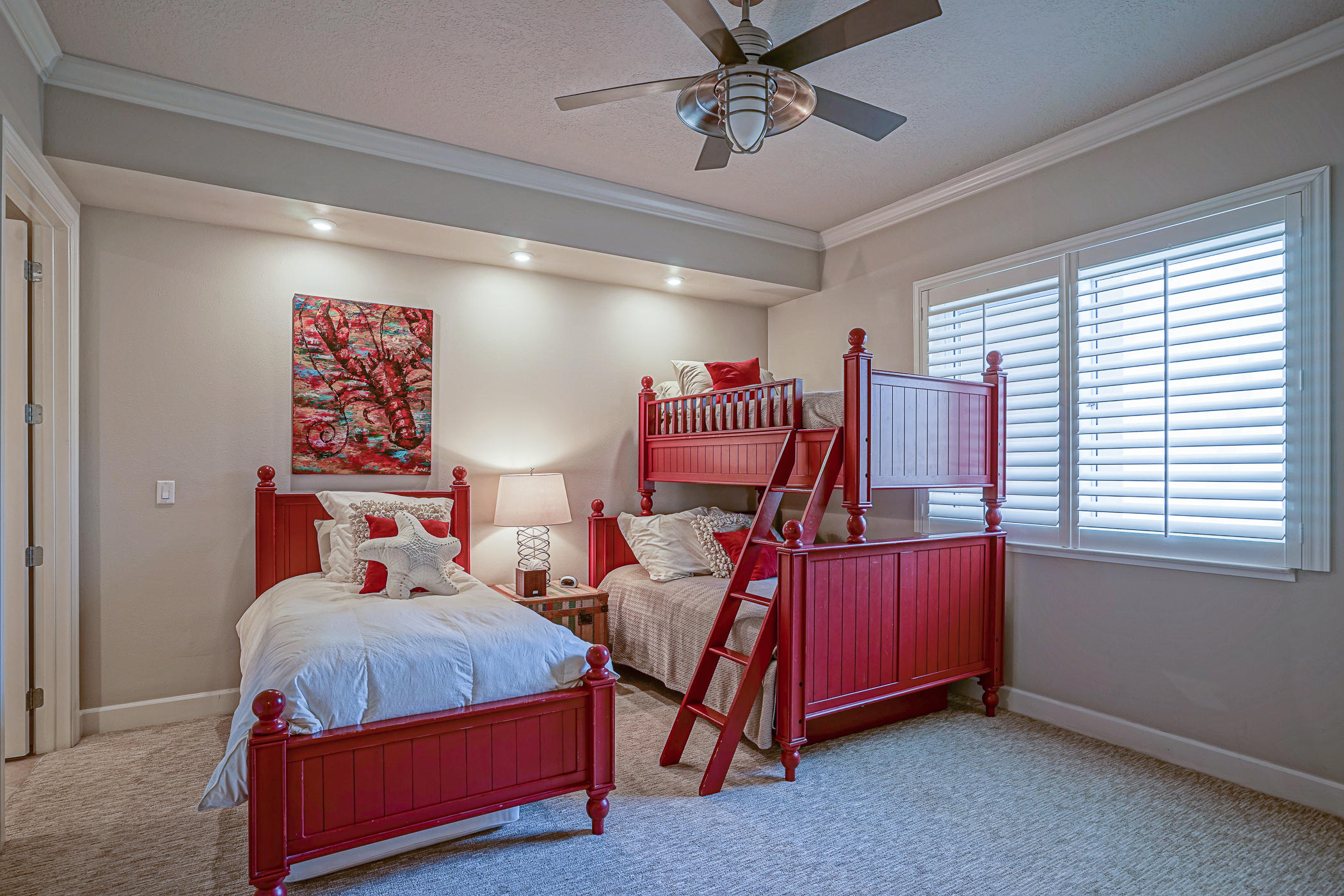 HARBOR LANDING - Residential