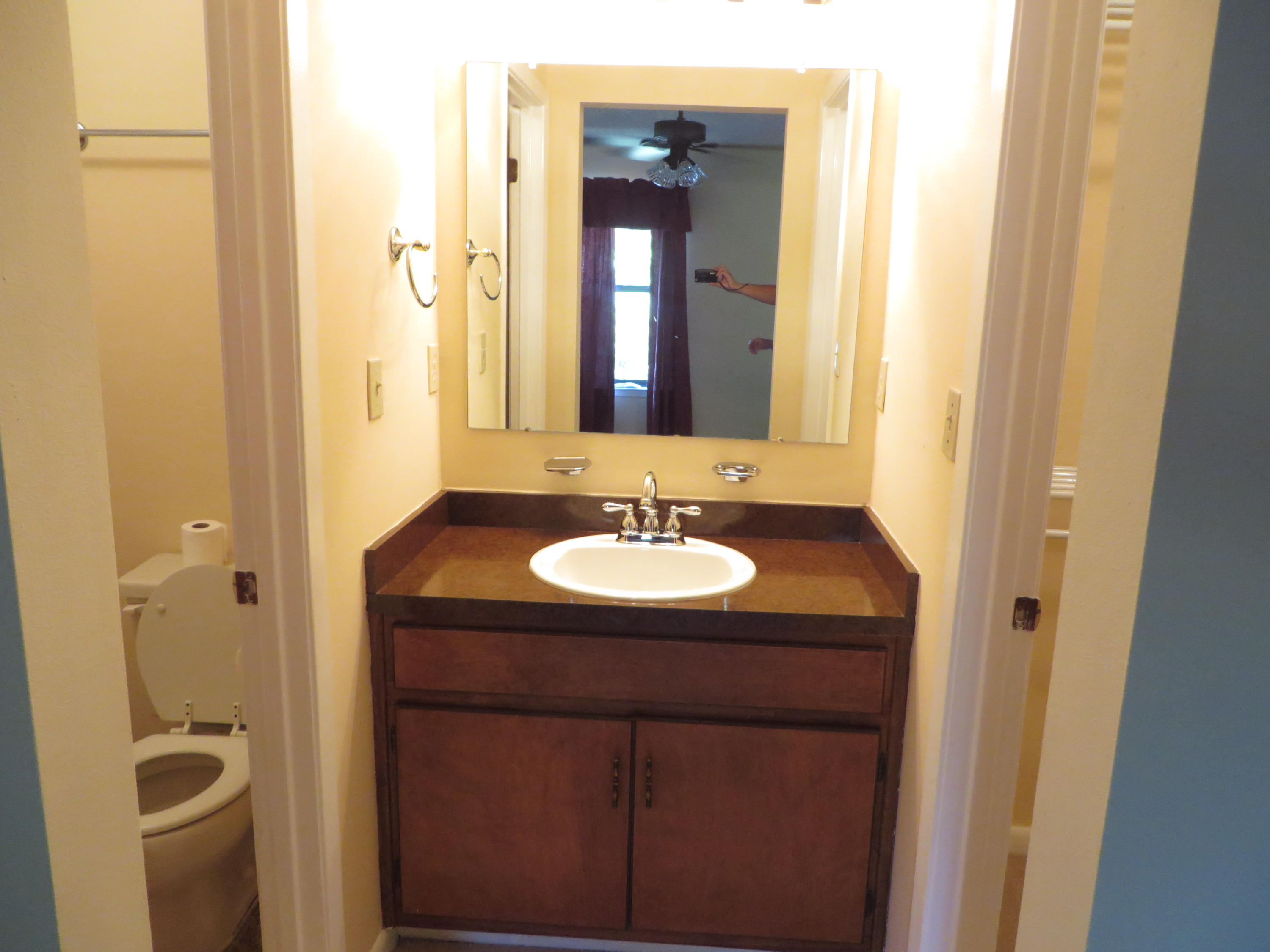 HICKORY SHORES - Residential