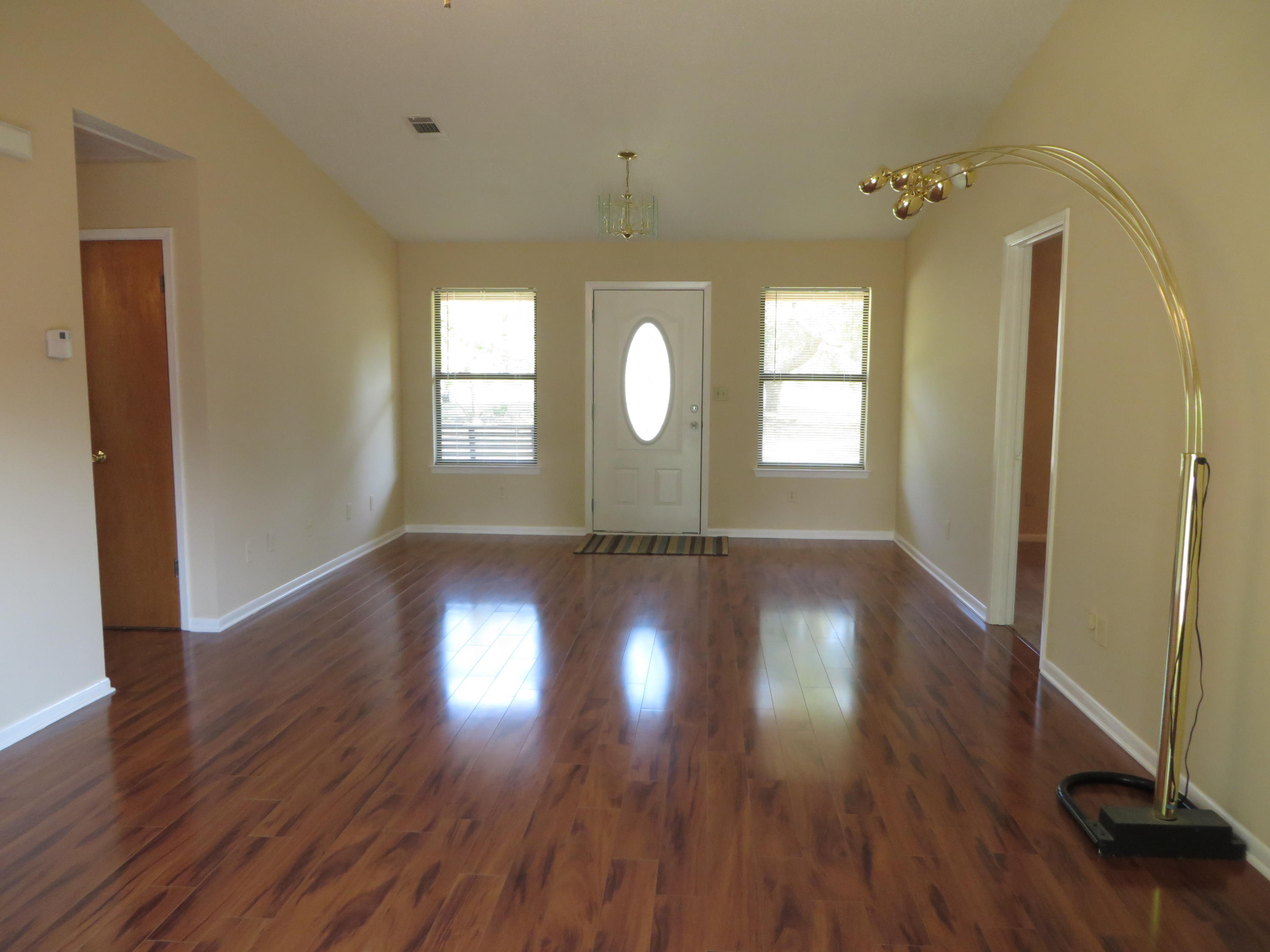 HICKORY SHORES - Residential