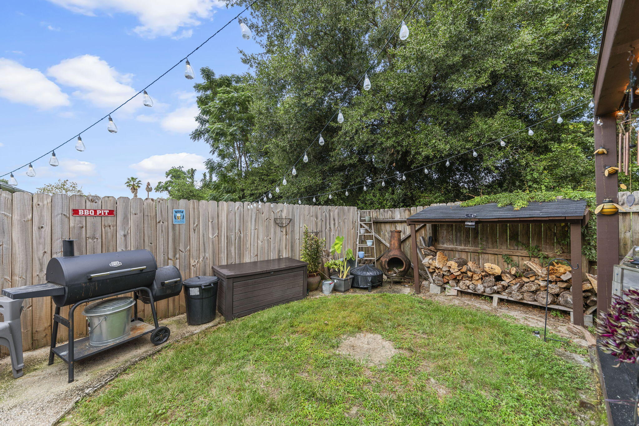 HUNTERS RUN S/D - Residential