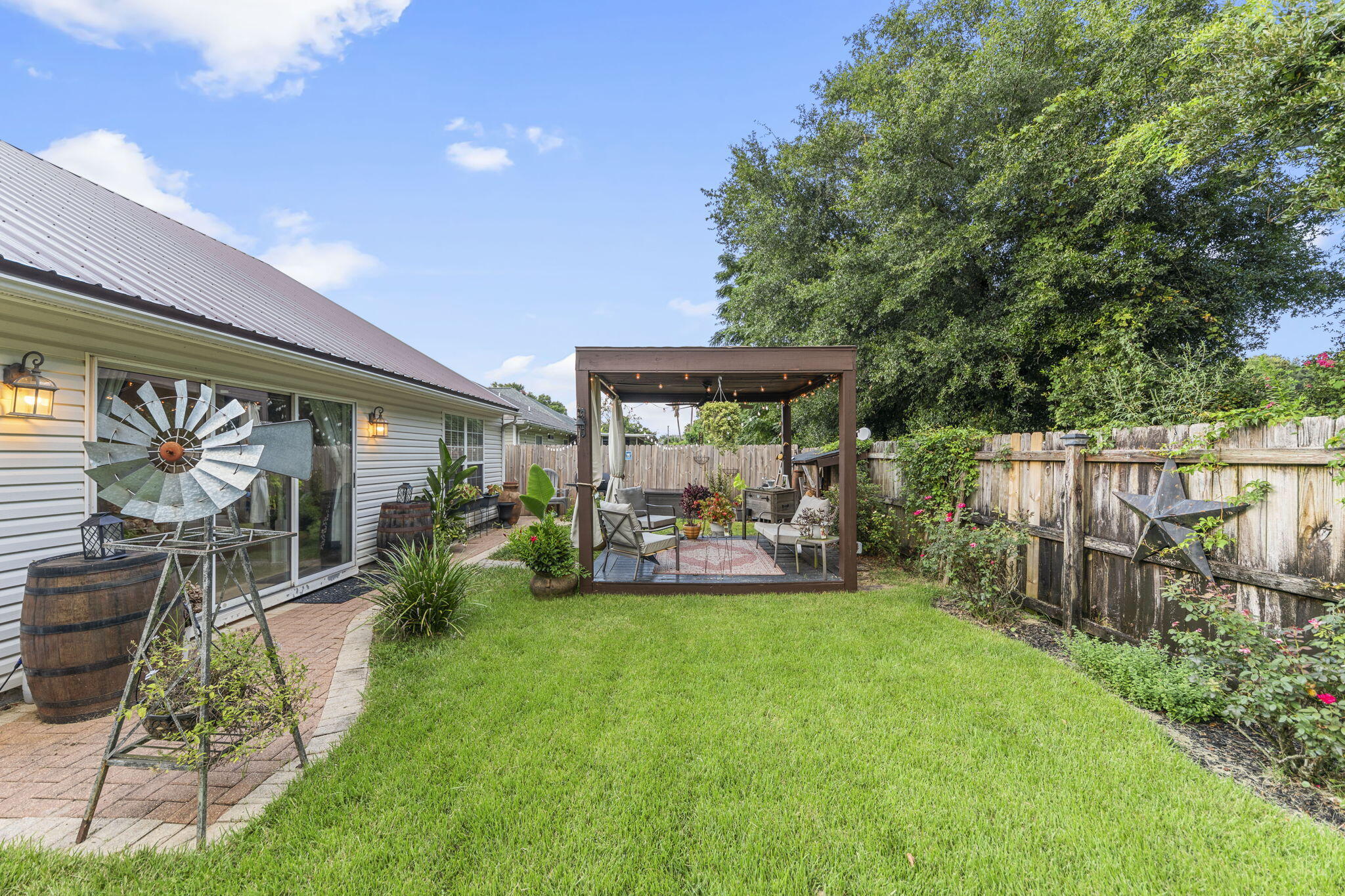 HUNTERS RUN S/D - Residential