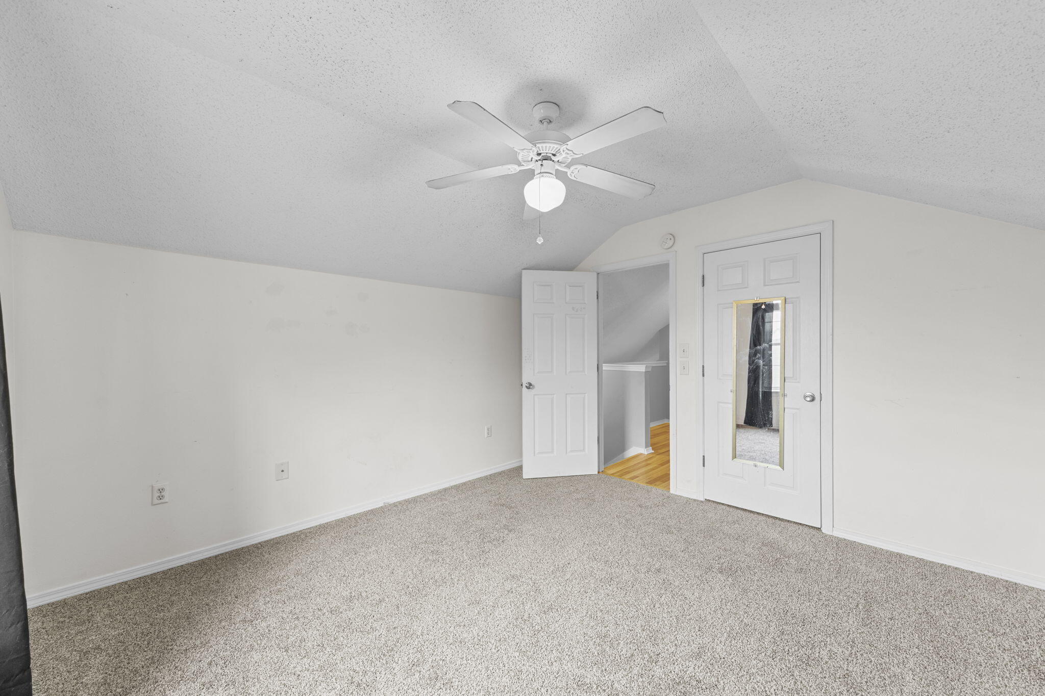 HUNTERS RUN S/D - Residential