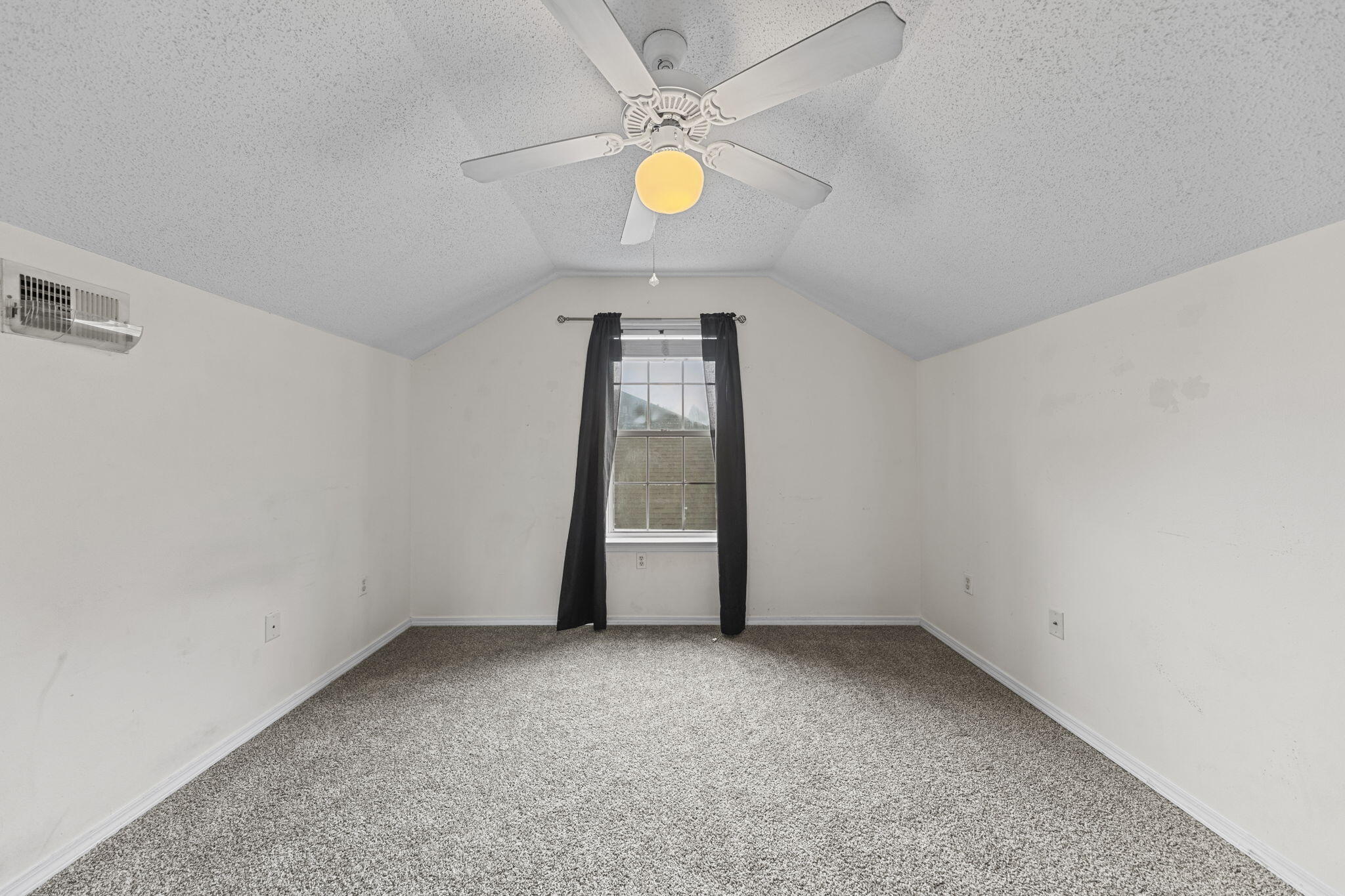 HUNTERS RUN S/D - Residential
