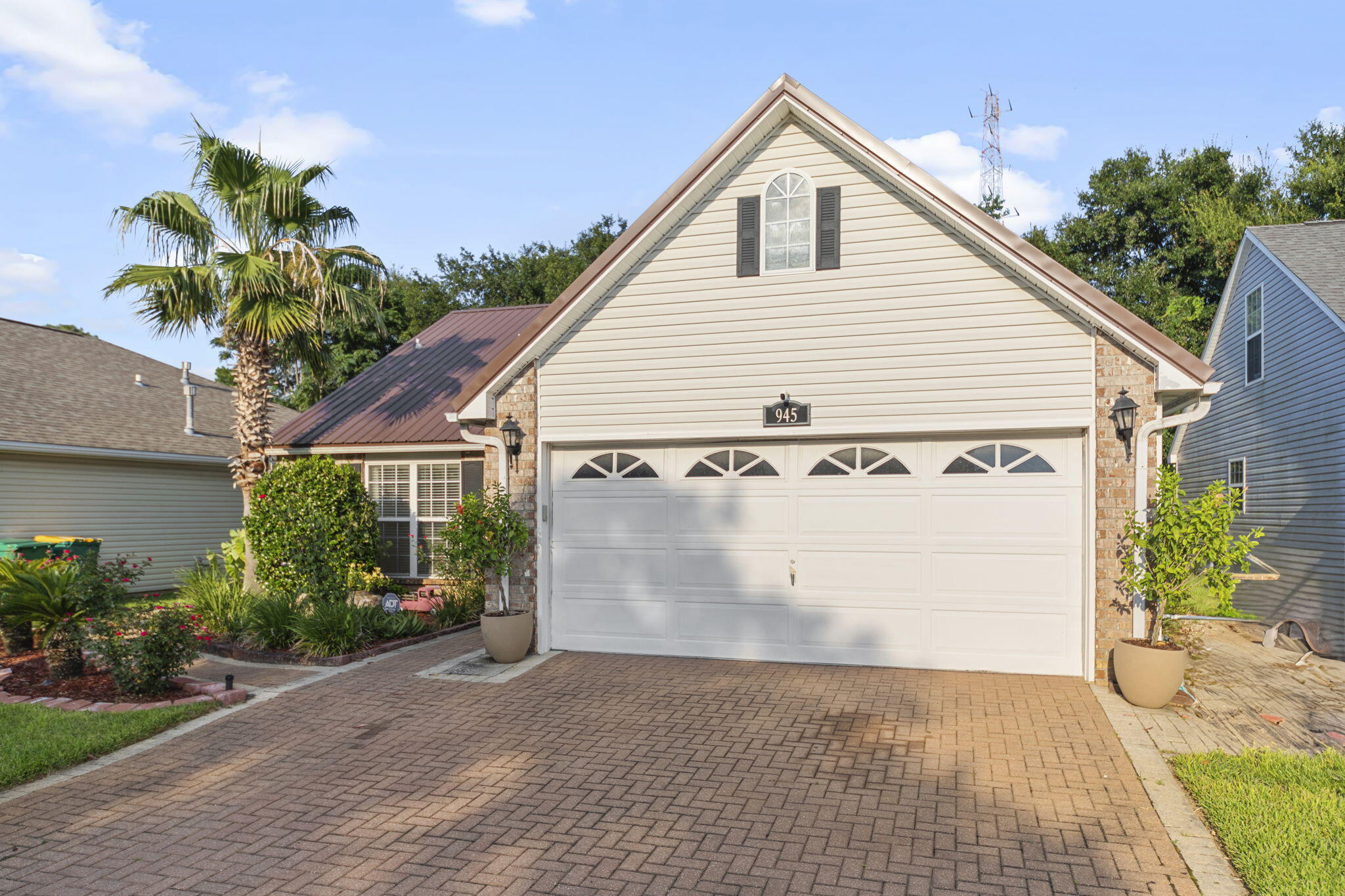 HUNTERS RUN S/D - Residential