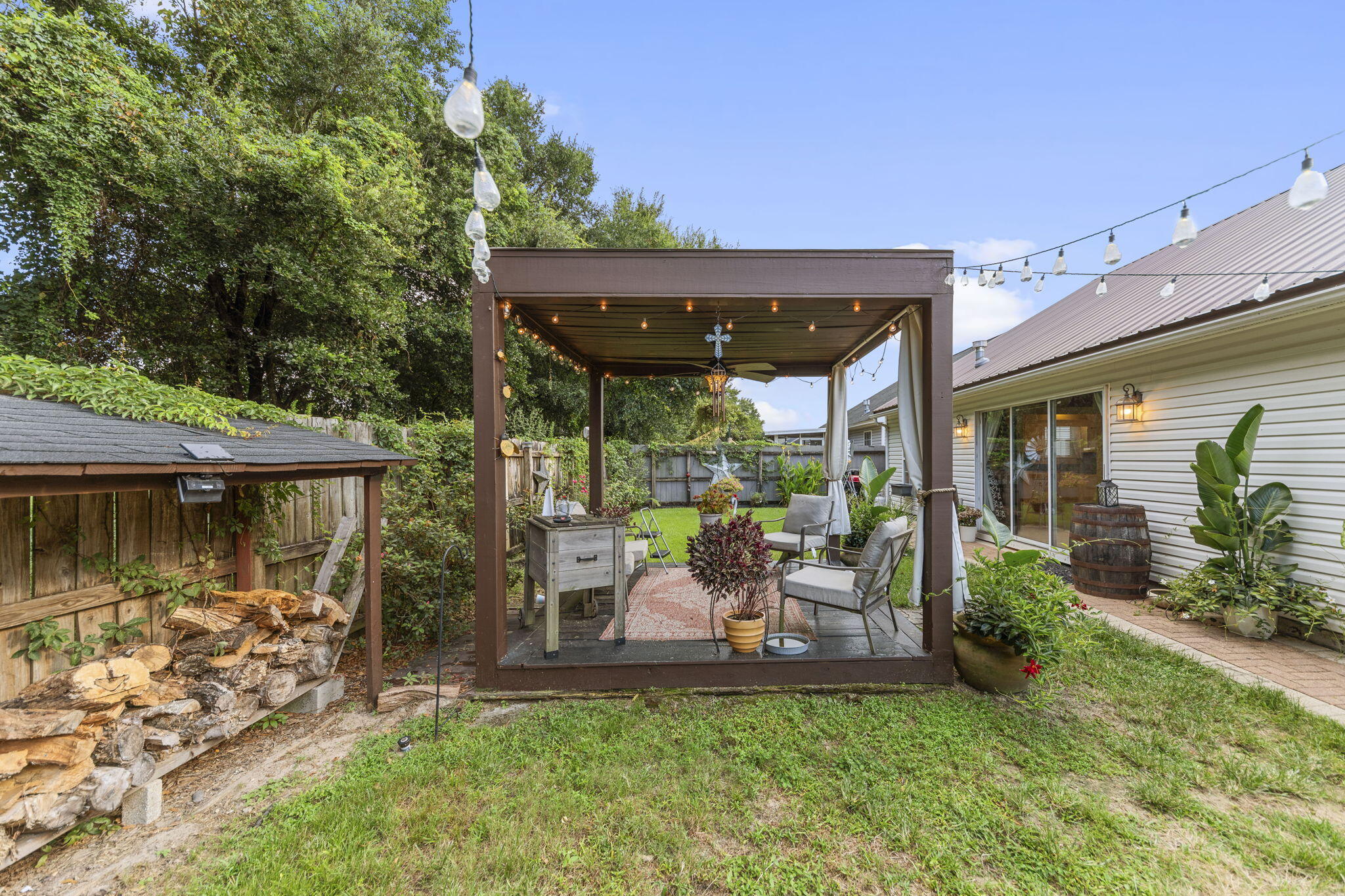 HUNTERS RUN S/D - Residential