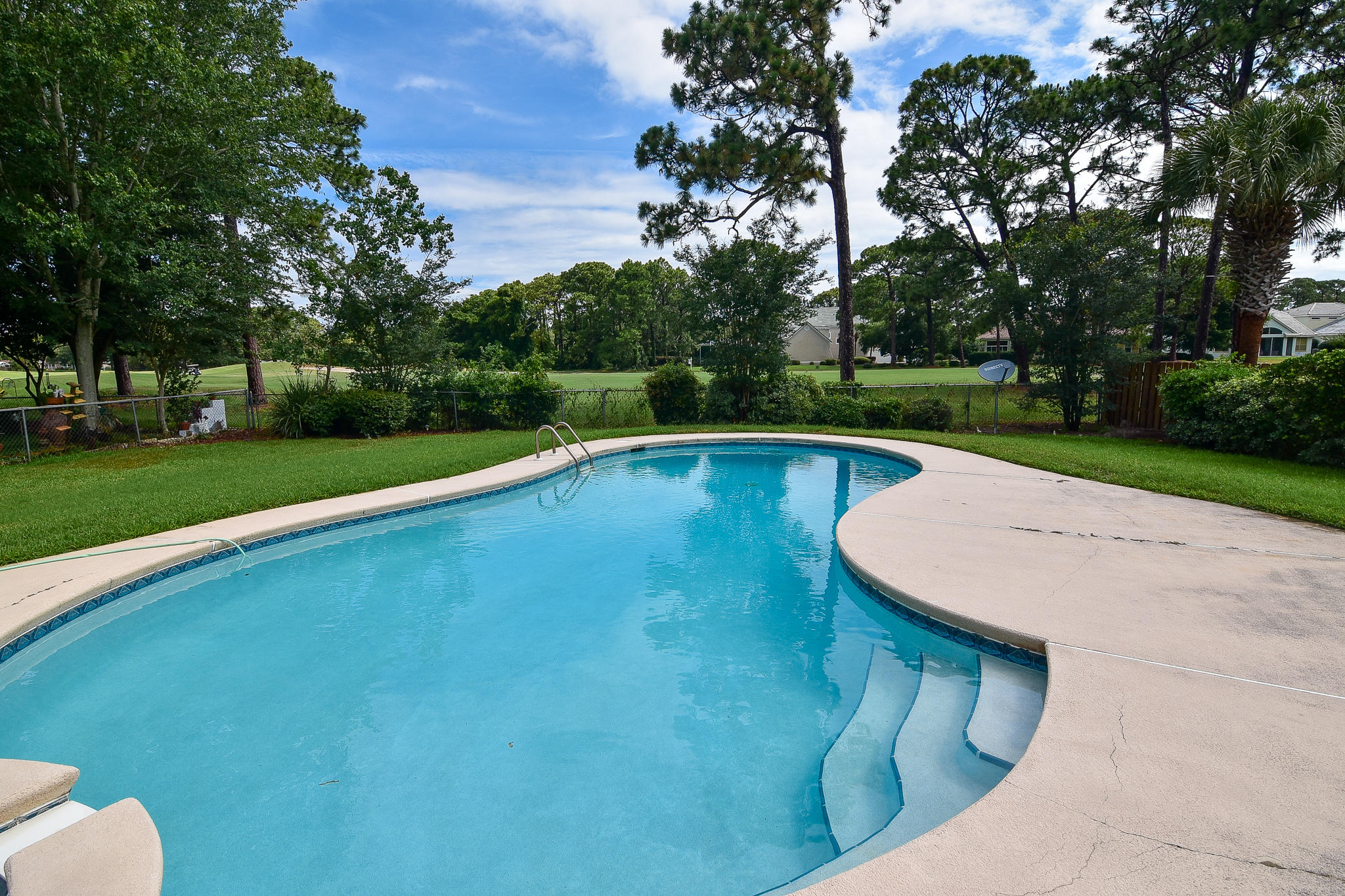 LAKE LORRAINE ESTATES 3 - Residential