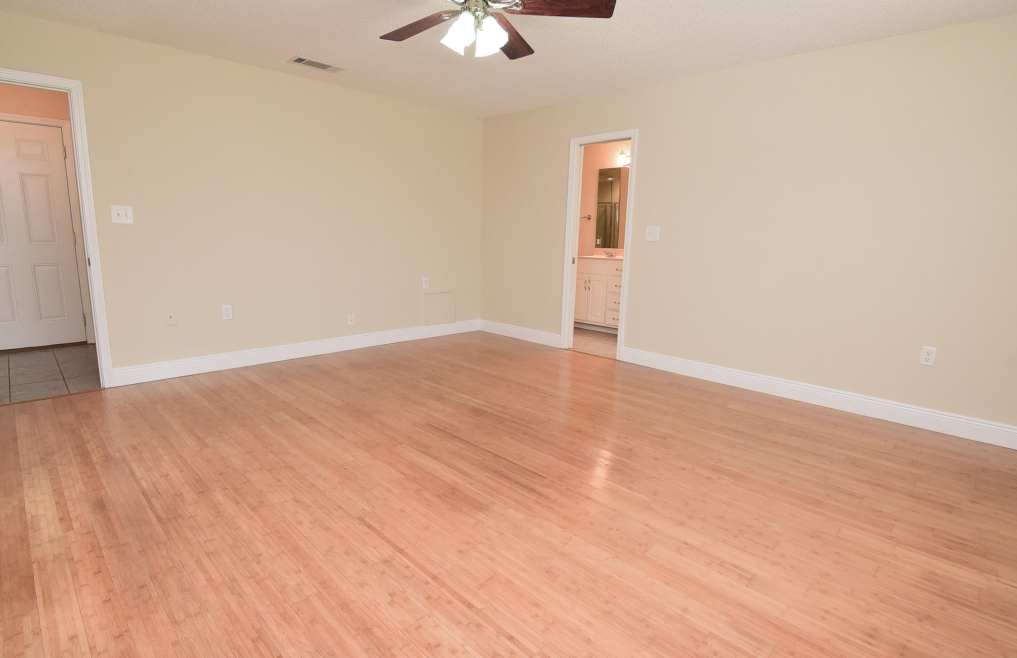 LAKE LORRAINE ESTATES 3 - Residential