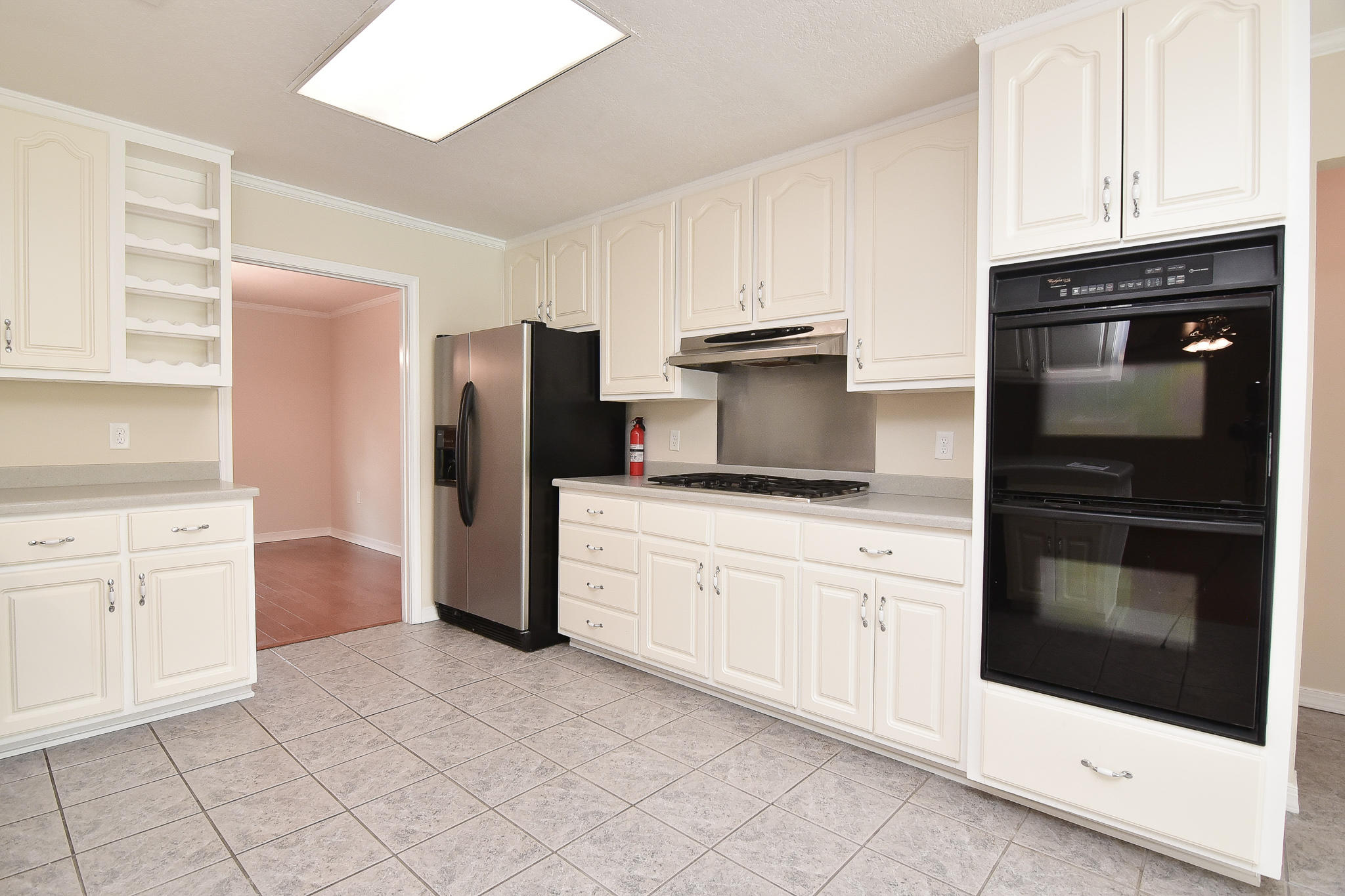 LAKE LORRAINE ESTATES 3 - Residential