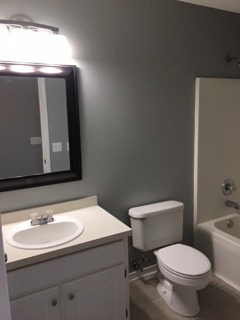 RIVERCHASE PH III - Residential