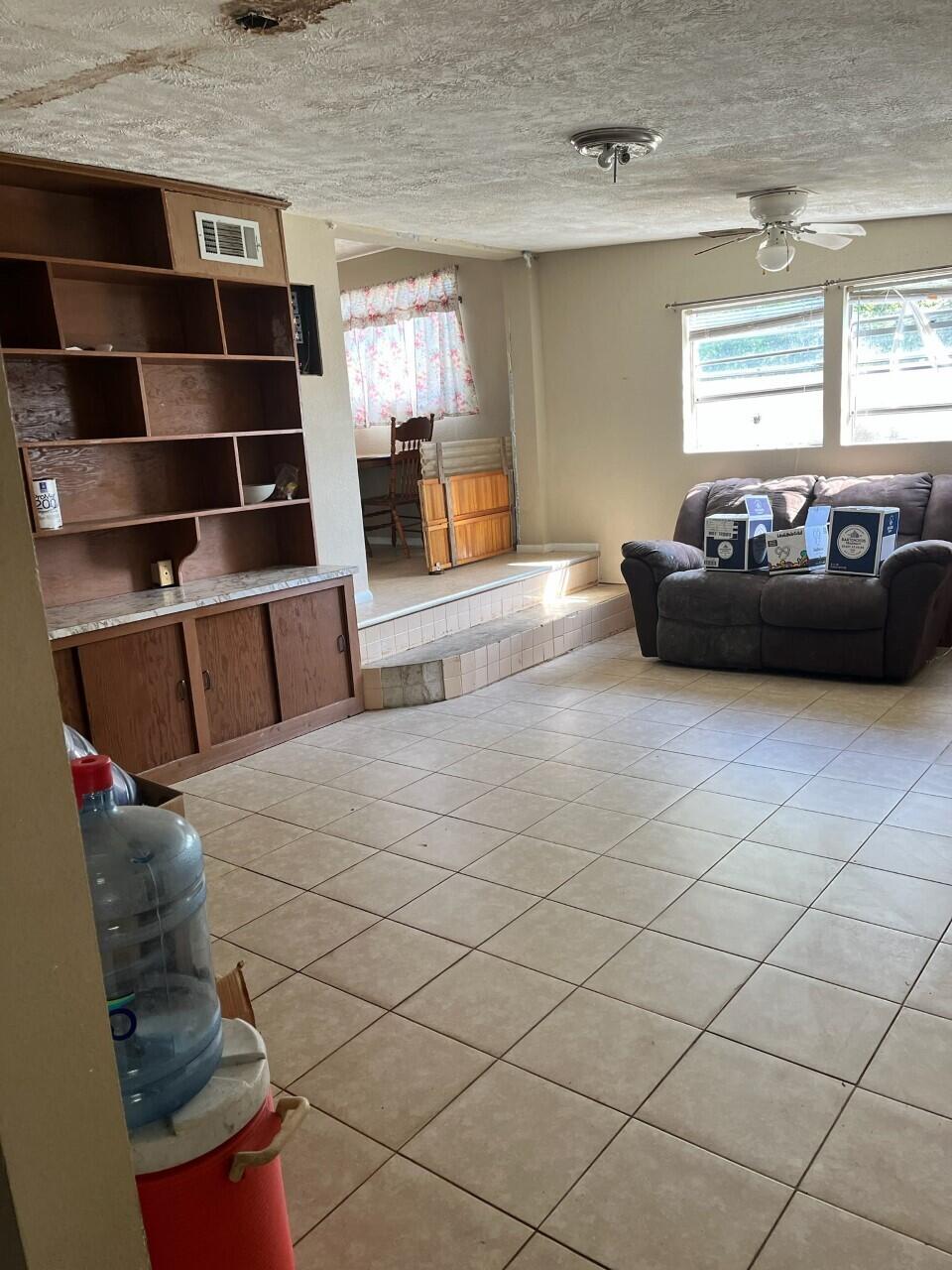 SHOFFNER ADD LOTS 10-13 BLK 1 - Residential