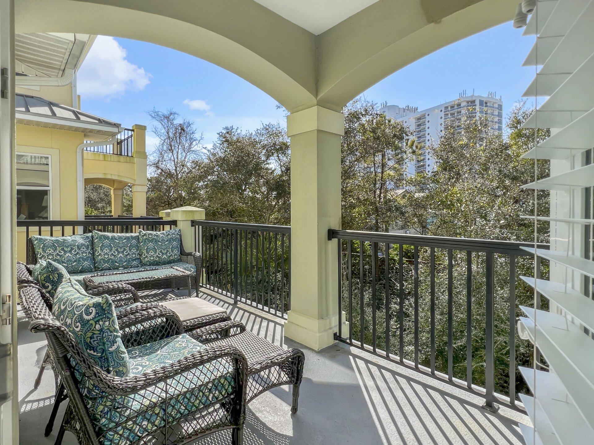 MIRAMAR BEACH VILLAS - Residential