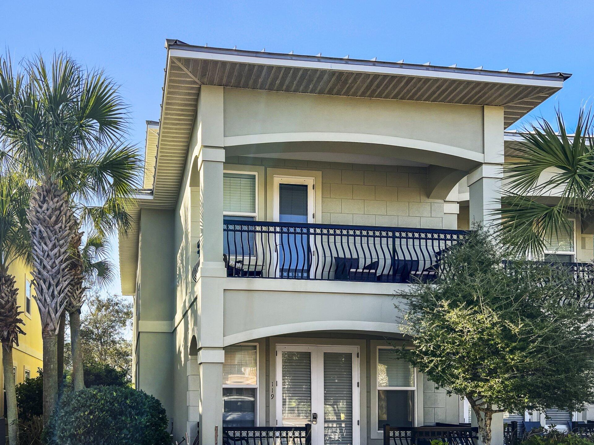 MIRAMAR BEACH VILLAS - Residential