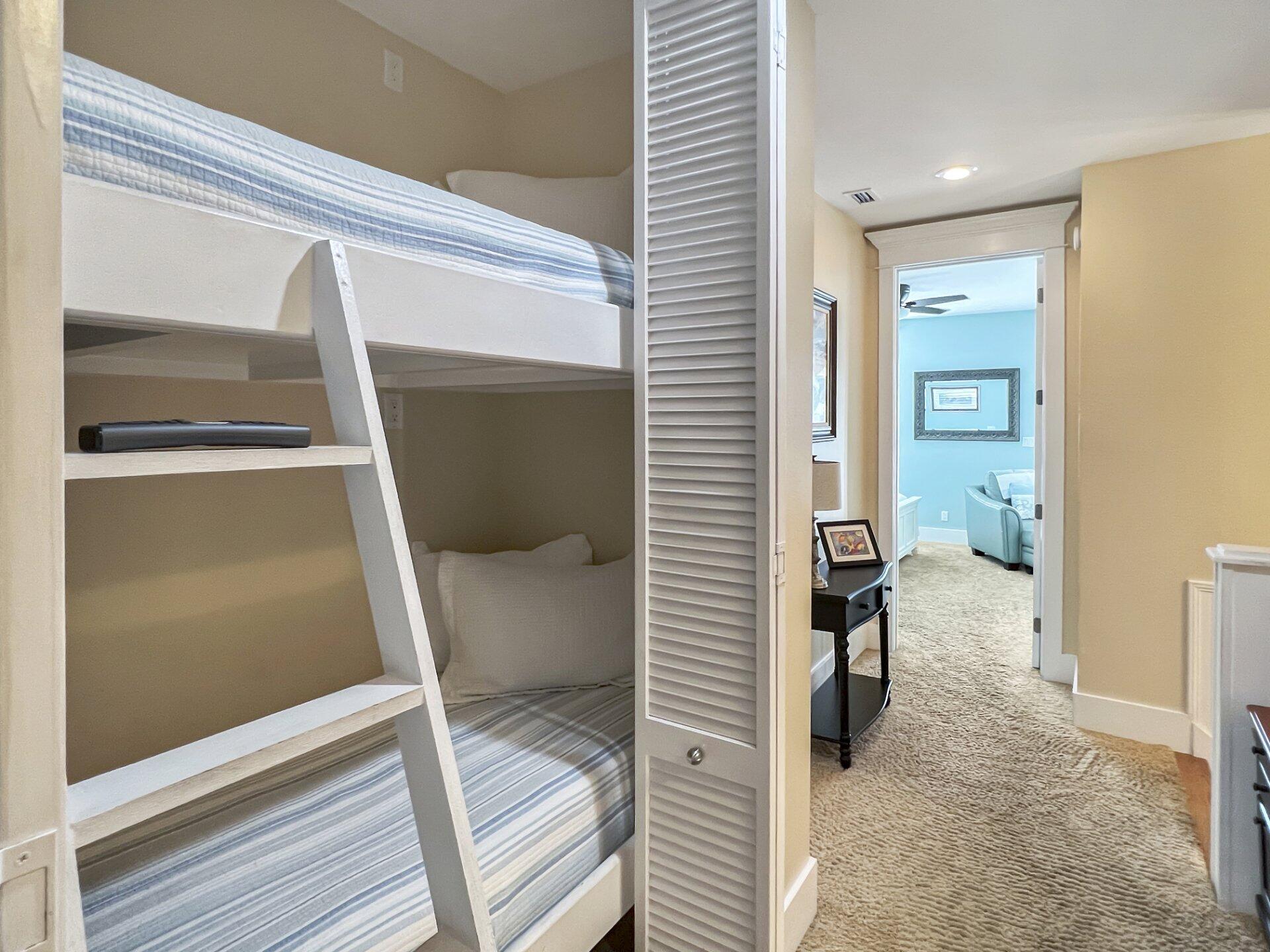 MIRAMAR BEACH VILLAS - Residential