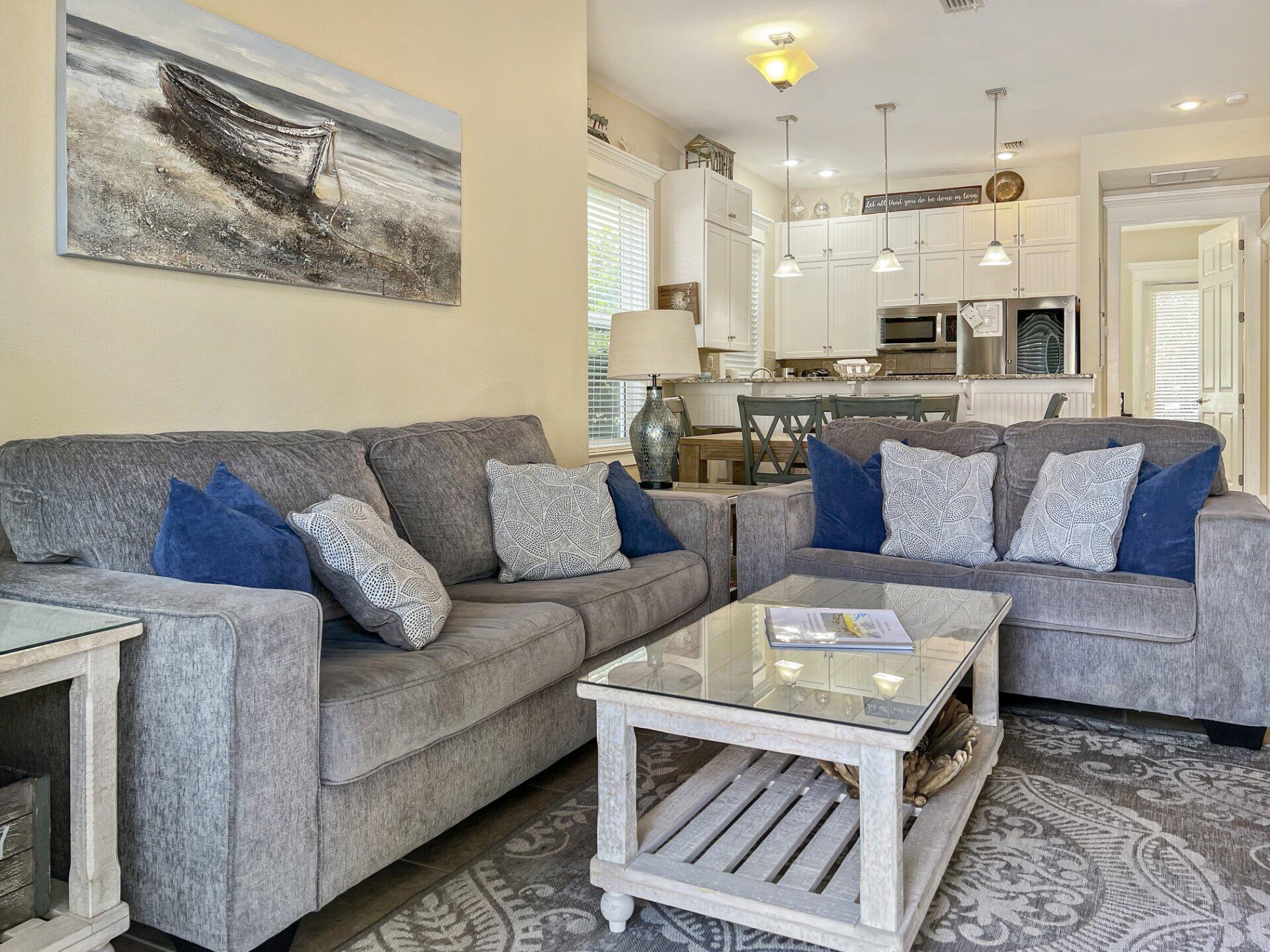 MIRAMAR BEACH VILLAS - Residential