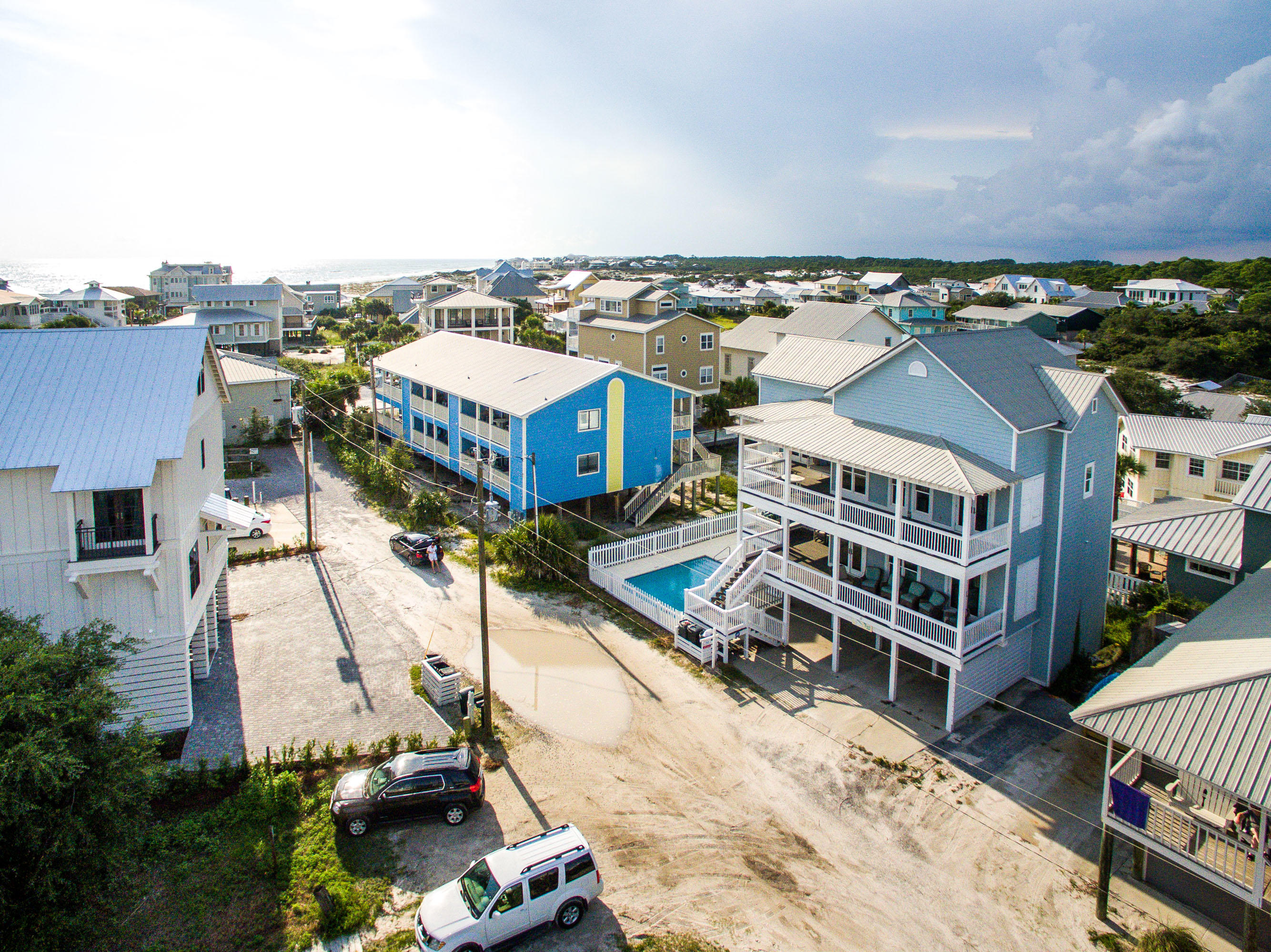 GRAYTON BEACH - Residential