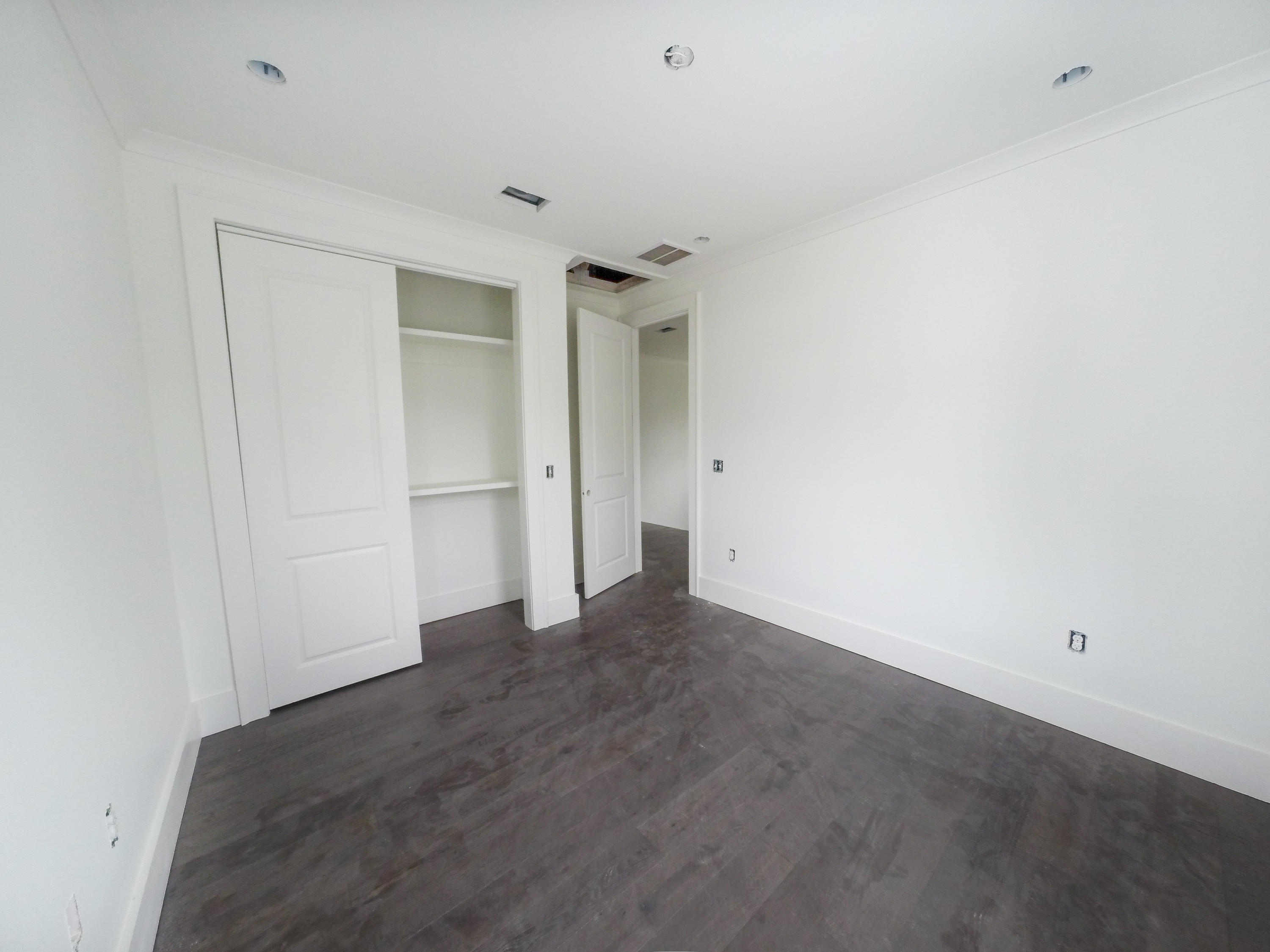 LAKESIDE AT BLUE MOUNTAIN BEACH - Residential